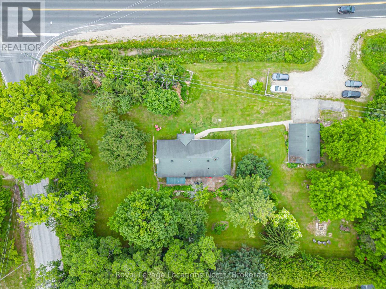 206720 Highway 26 Property Photo 5