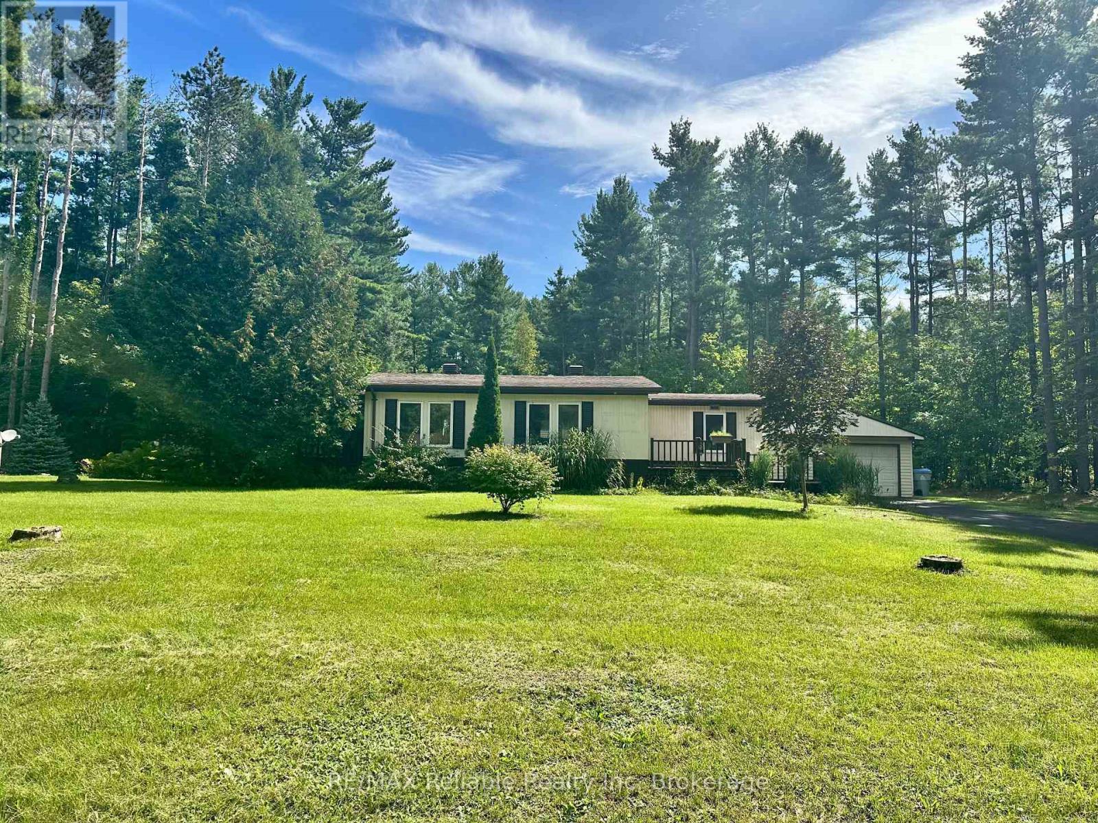 118 Tamarack Drive Property Photo 1