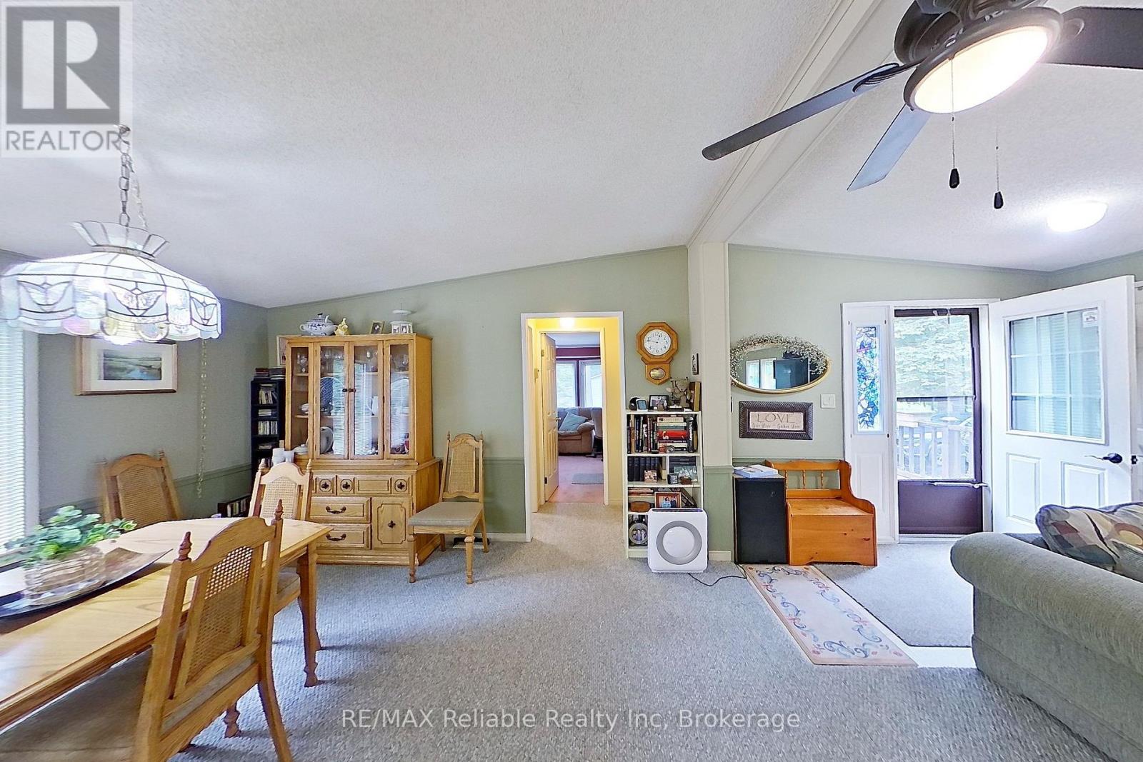 118 Tamarack Drive Property Photo 20