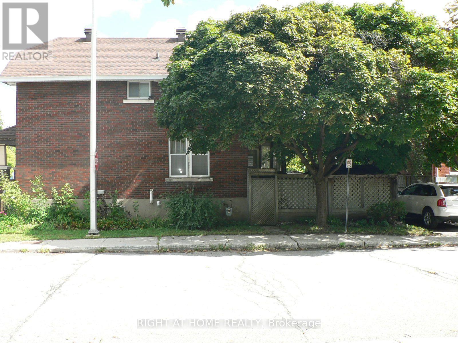 88 Lees Avenue Property Photo 2