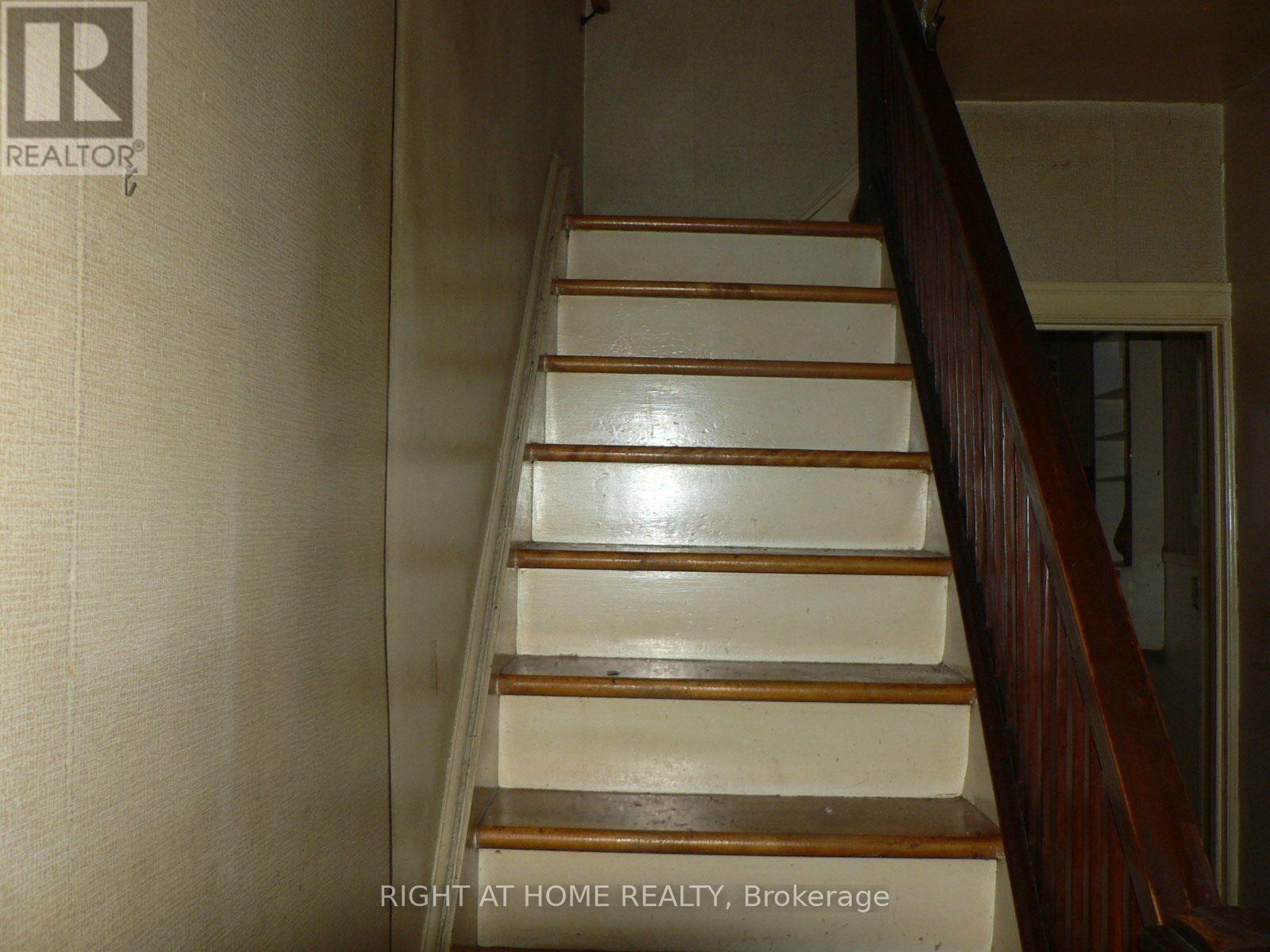 88 Lees Avenue Property Photo 6