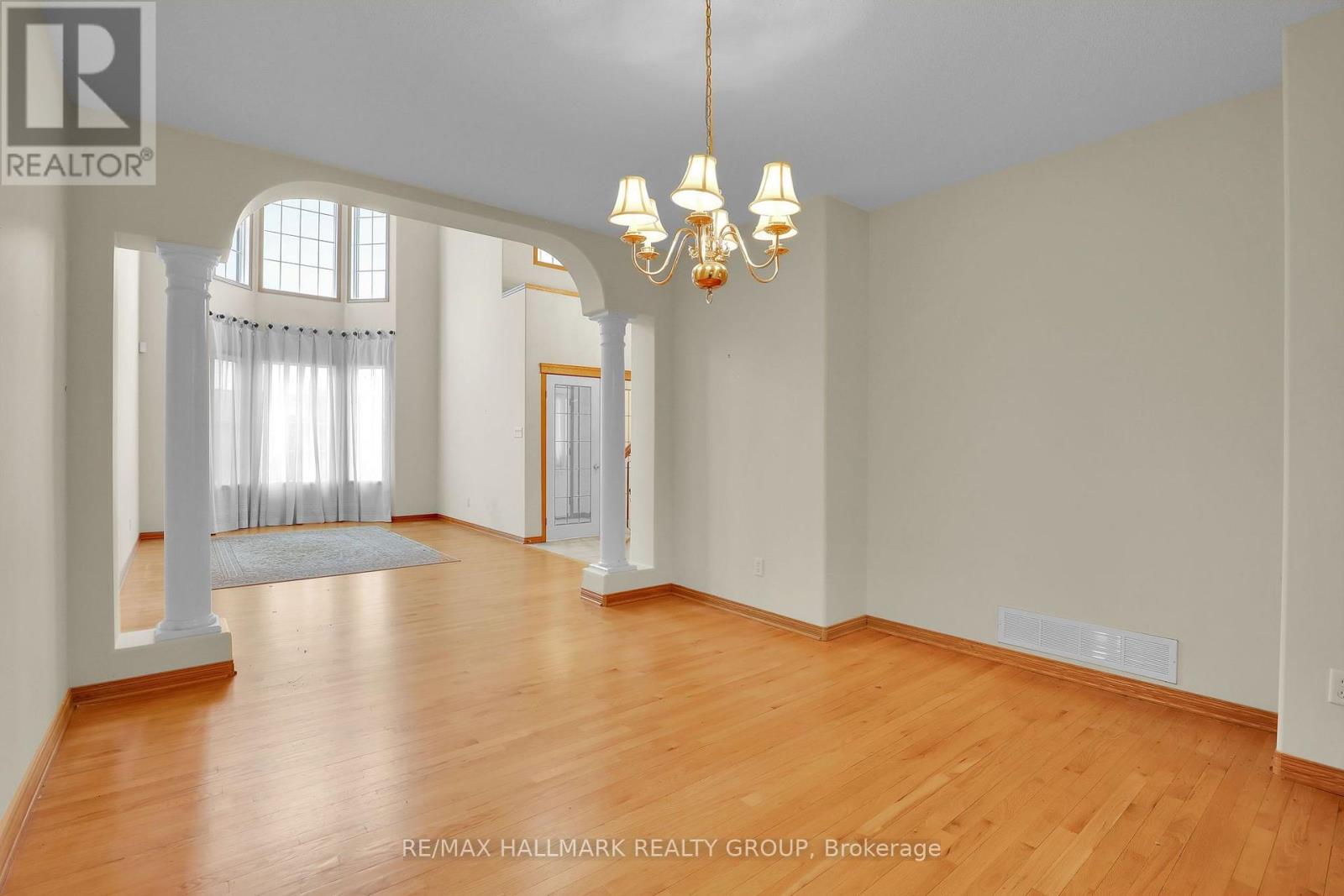 11 Riverstone Drive Property Photo 5
