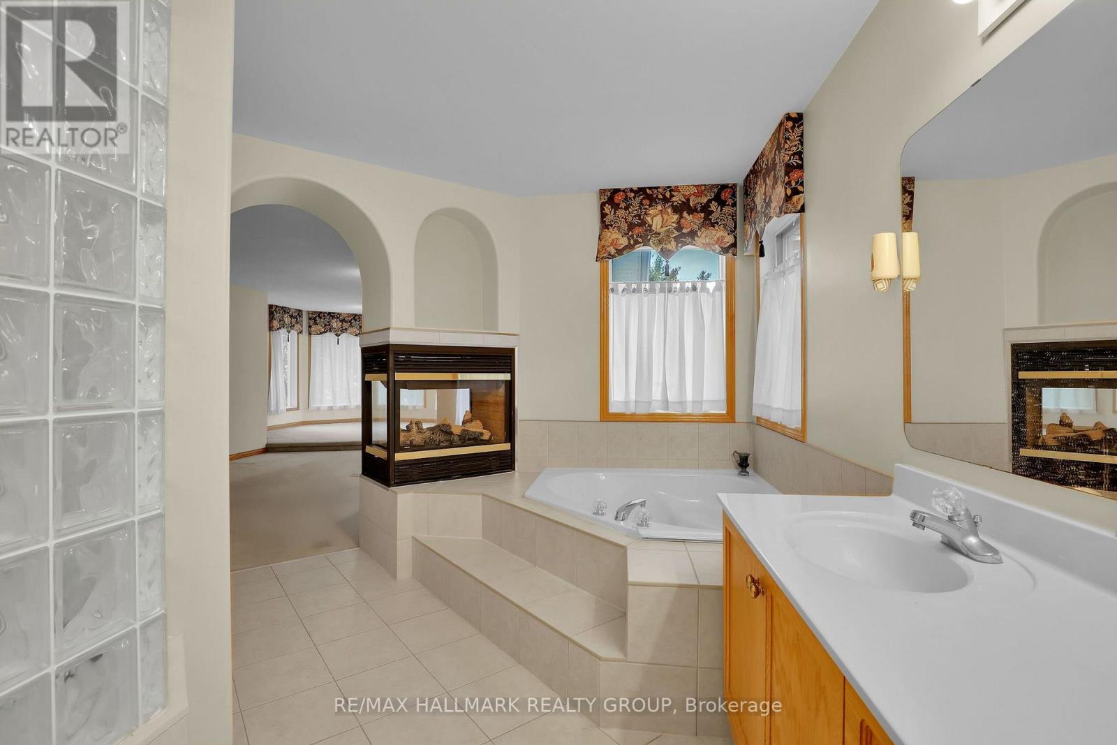 11 Riverstone Drive Property Photo 10