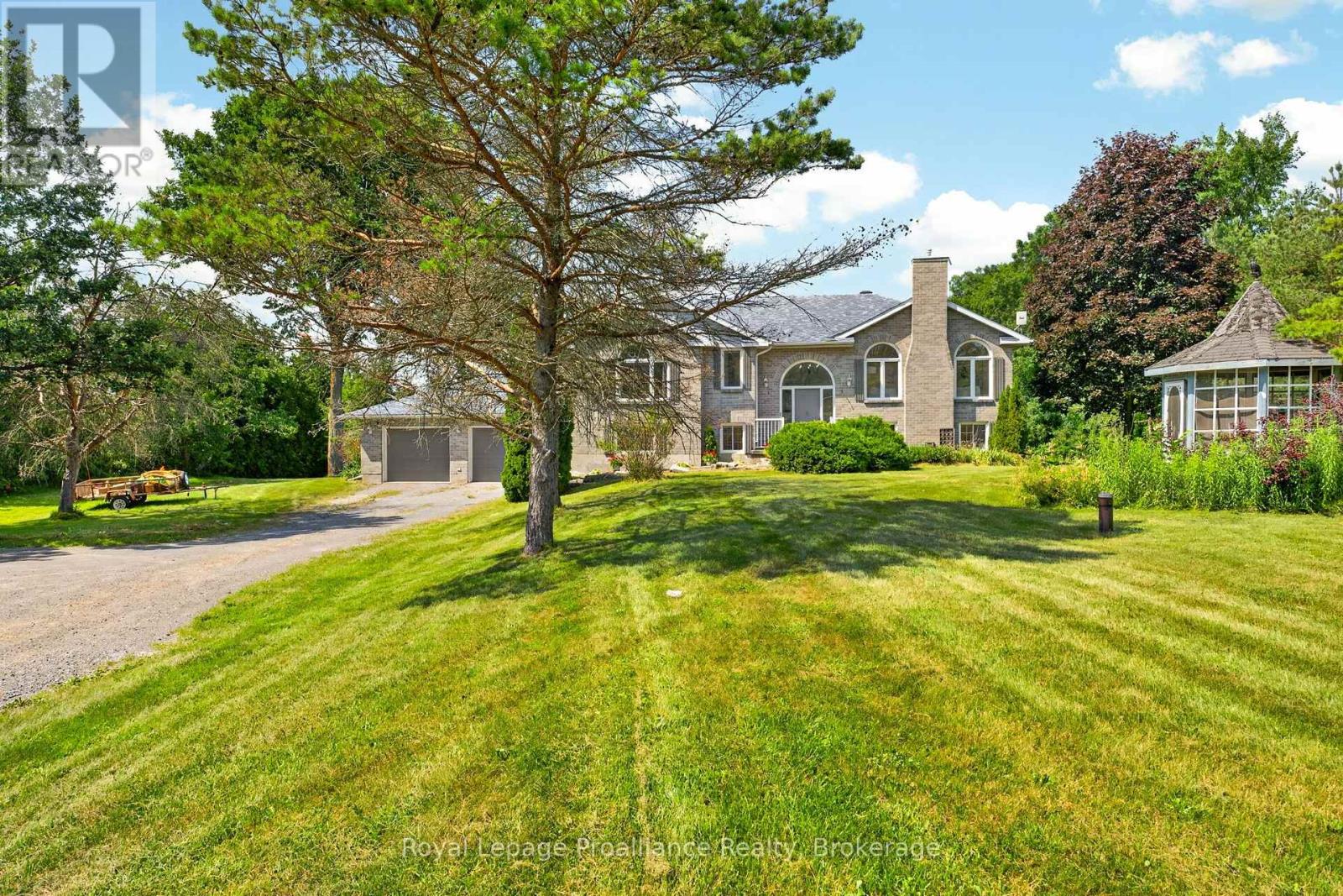 3561 Vienna Crescent Photo de la propriété 1