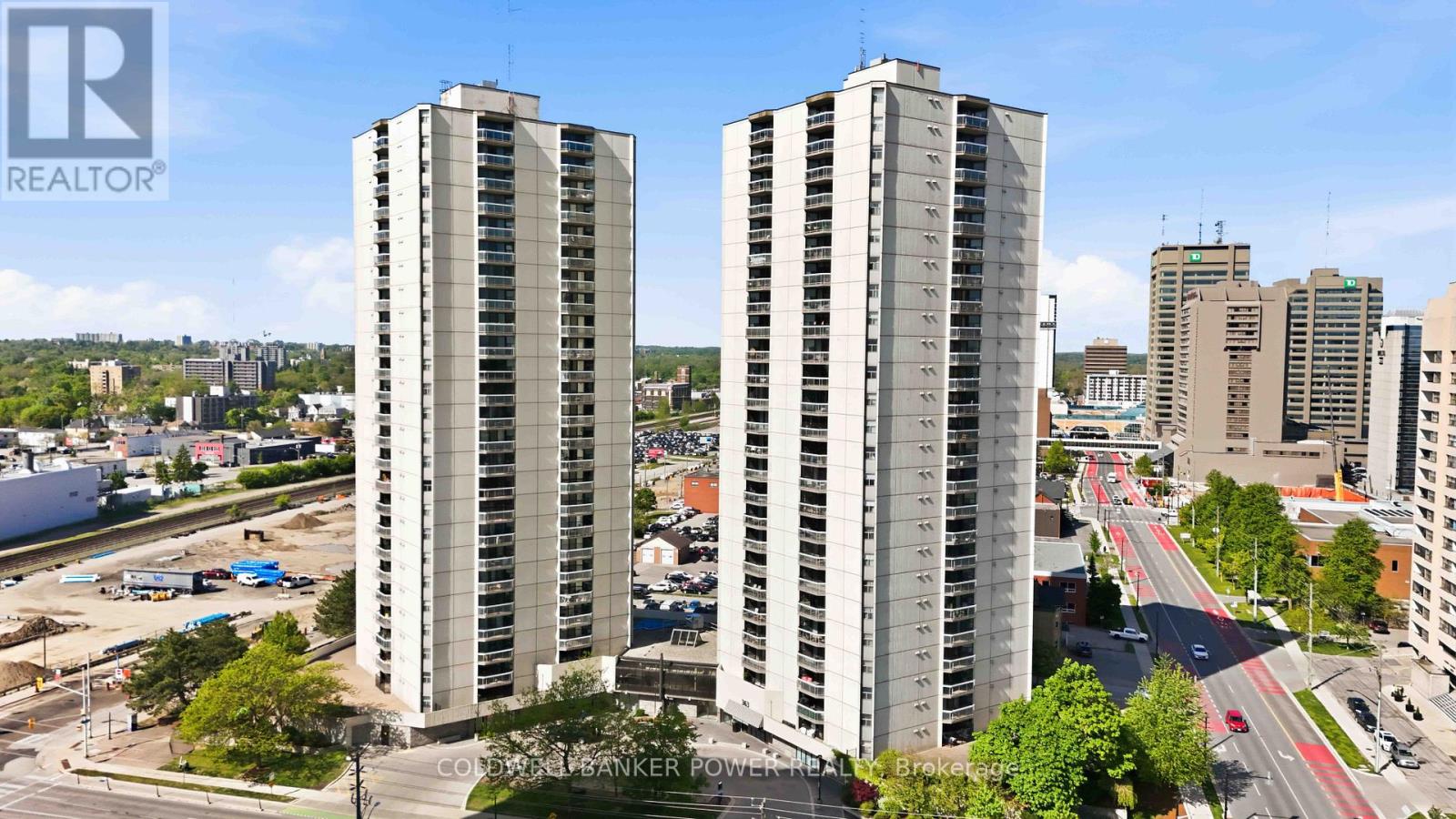 302 - 323 COLBORNE STREET Property Photo 1