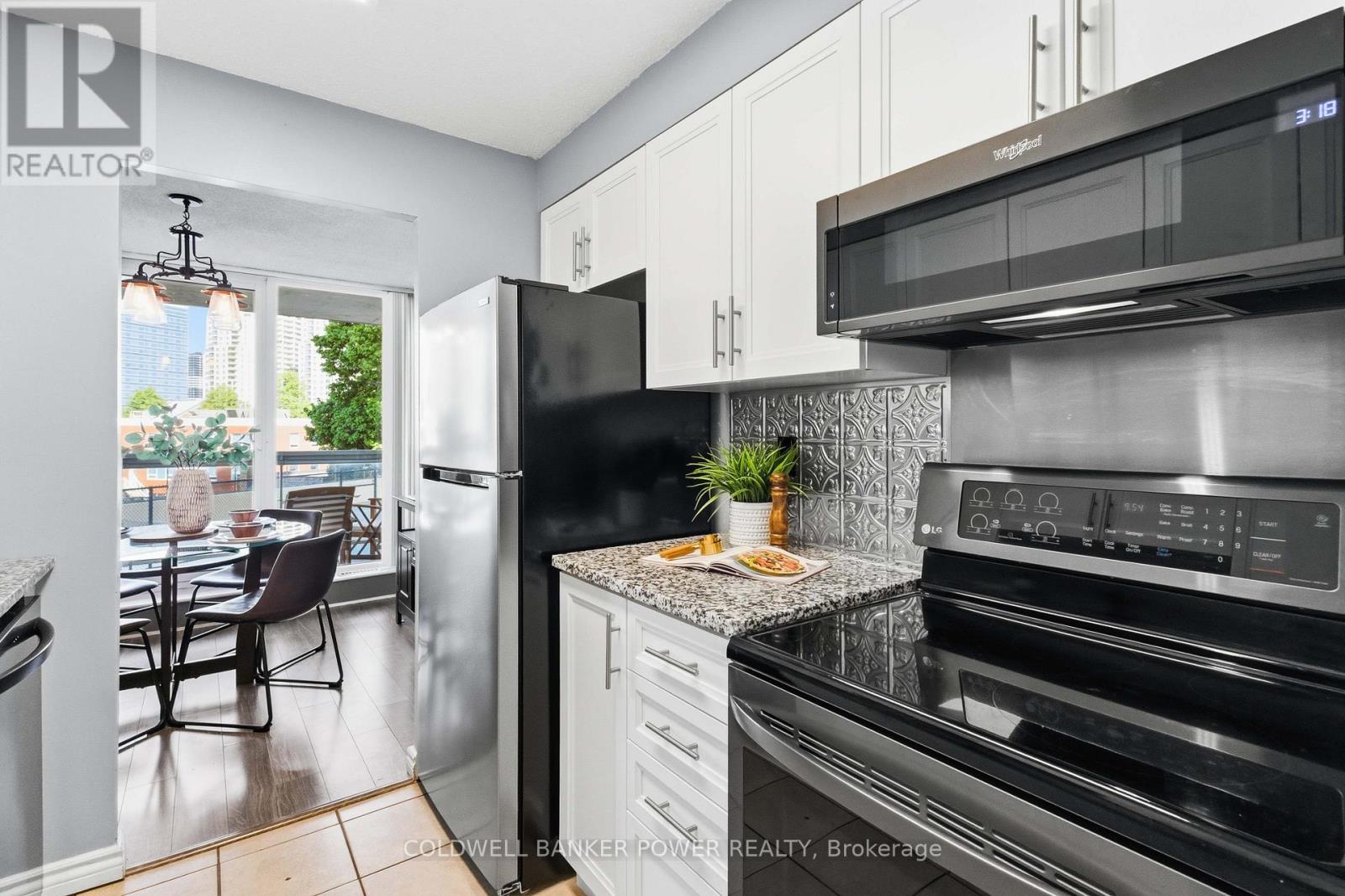 302 - 323 Colborne Street Property Photo 17