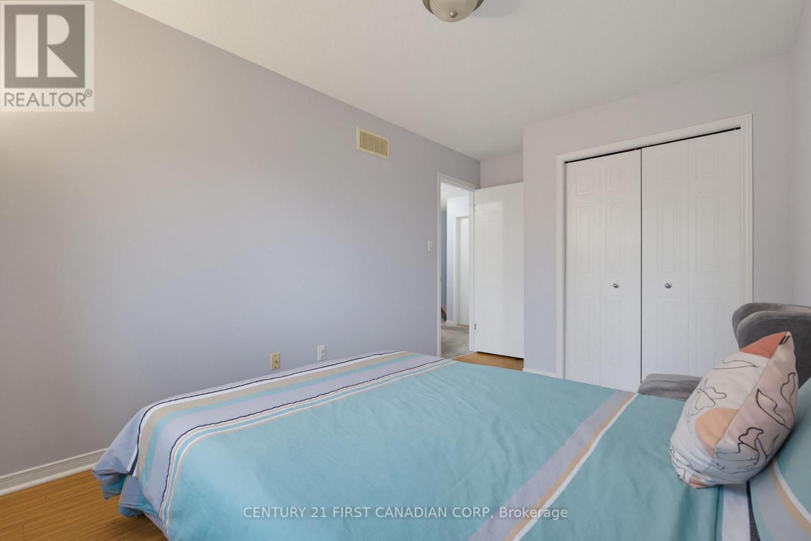 776 Silversmith Street Property Photo 25