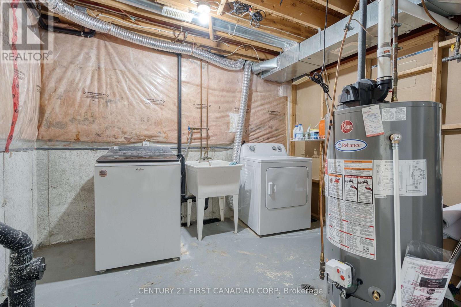 776 Silversmith Street Property Photo 32