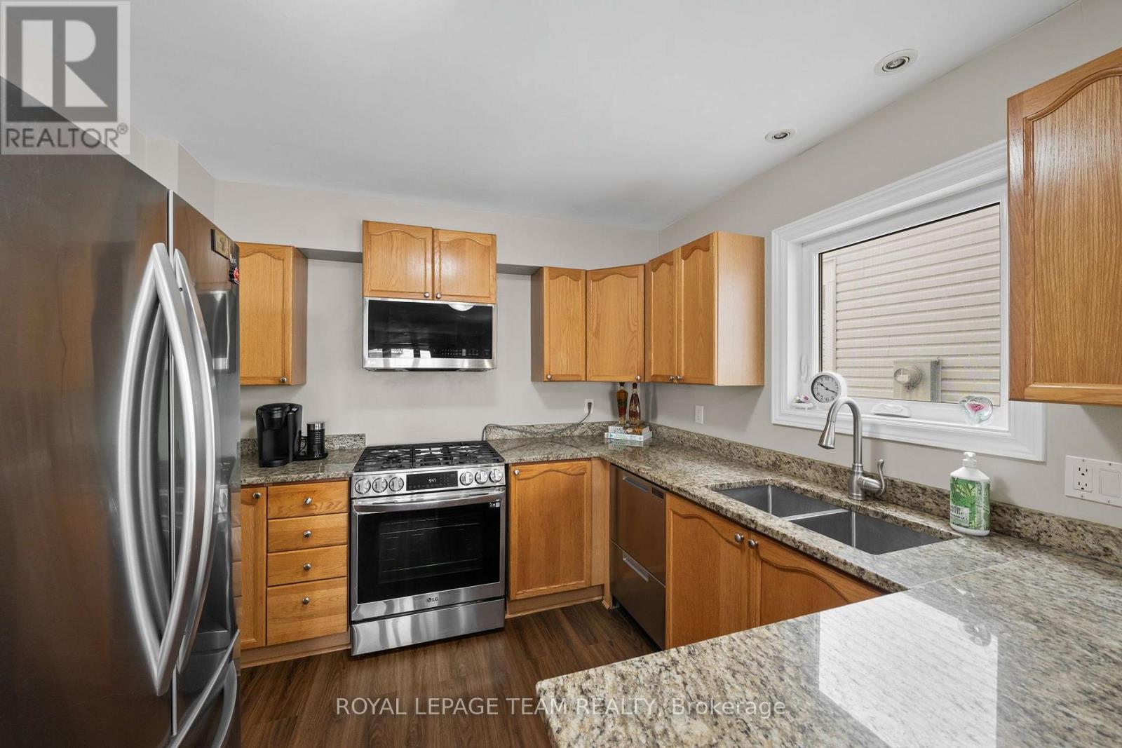 6524 Tooney Drive Property Photo 15