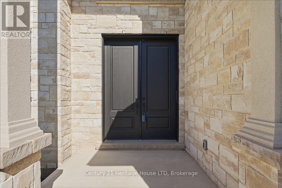 2476 Colangelo Drive Property Photo 7