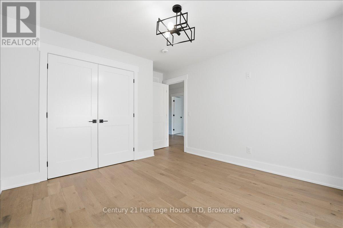 2476 Colangelo Drive Property Photo 25