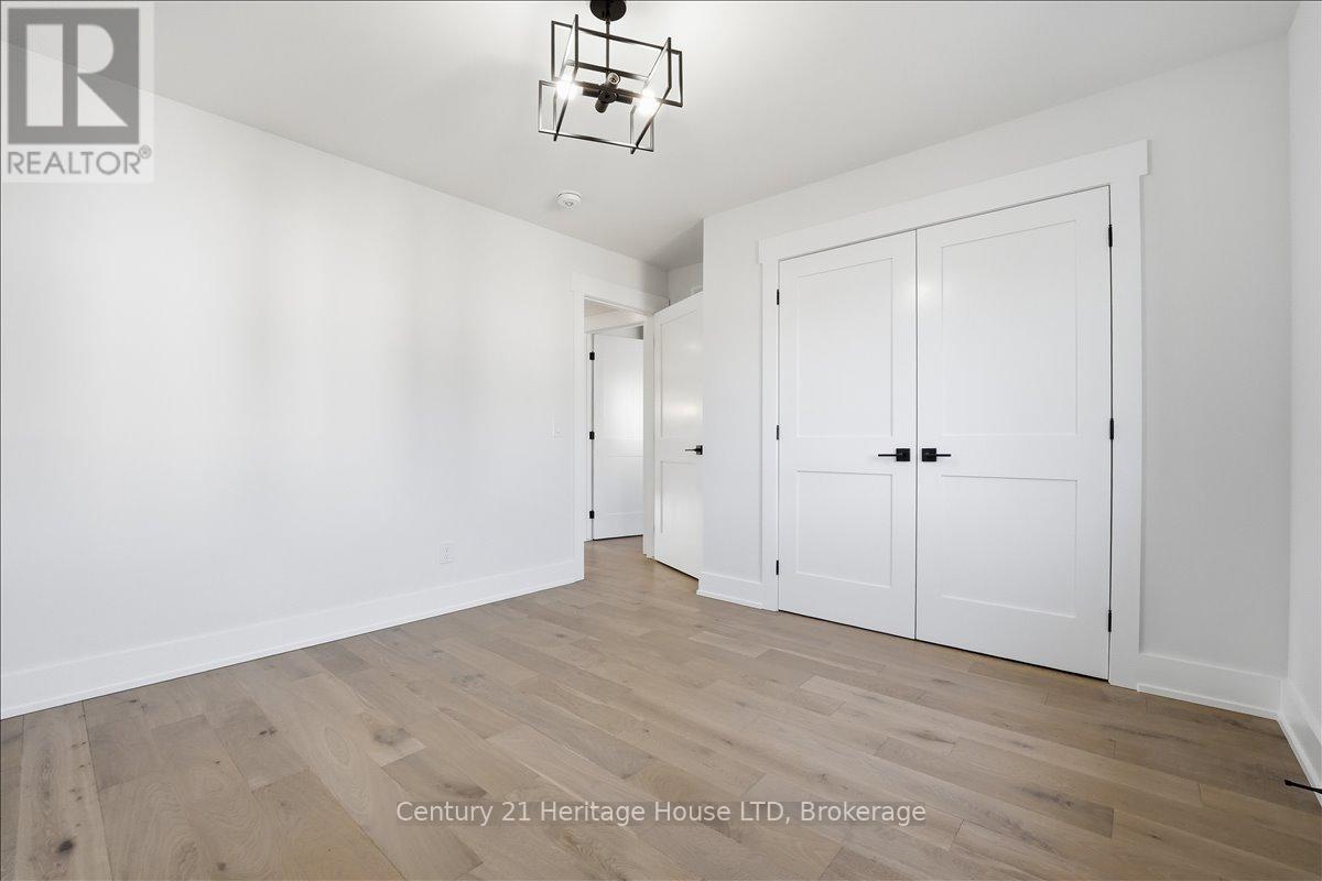 2476 Colangelo Drive Property Photo 29