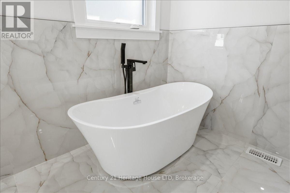 2476 Colangelo Drive Property Photo 36