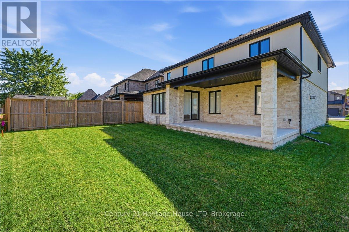 2476 Colangelo Drive Property Photo 40