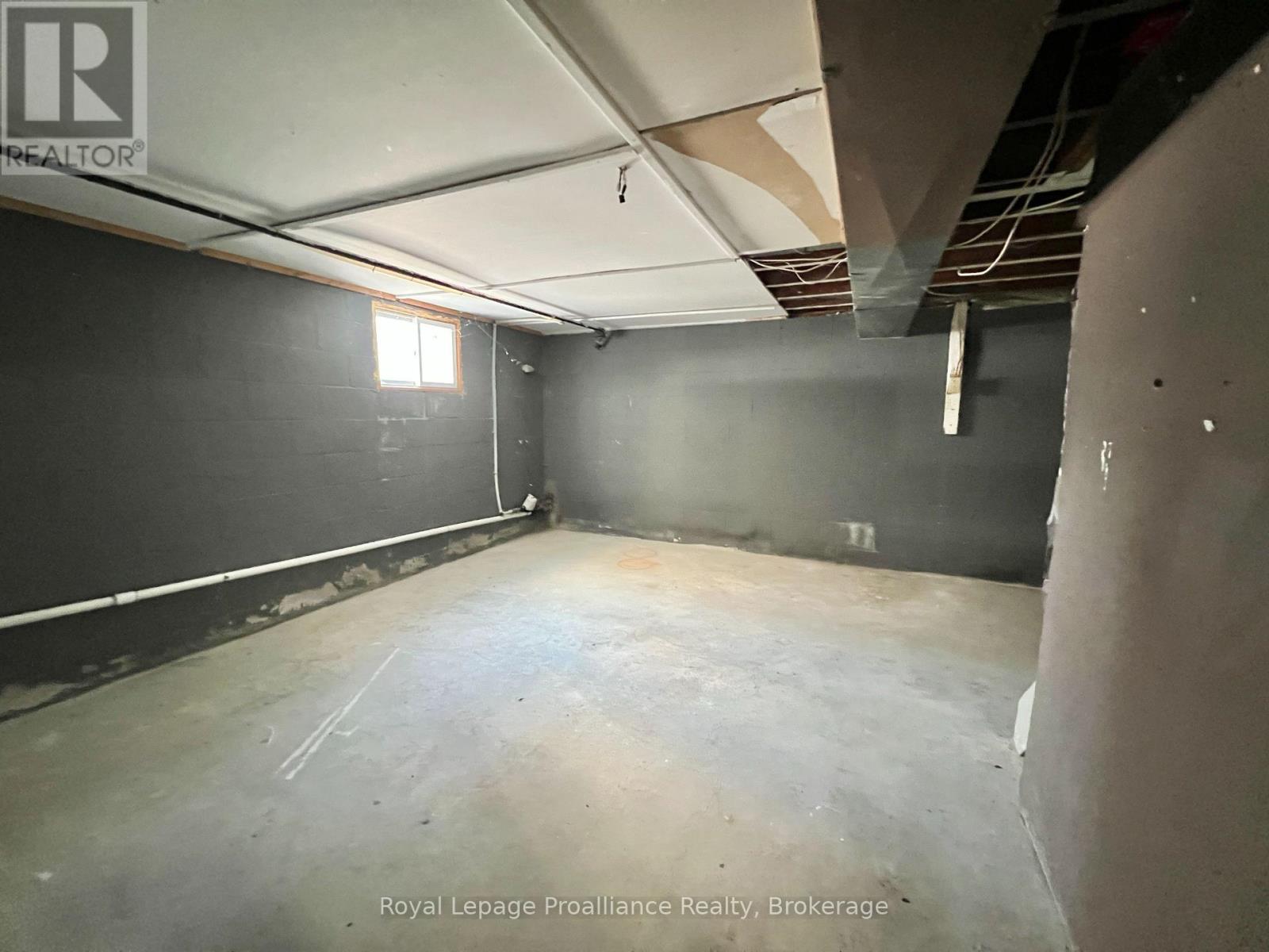 A - 148 Lester Road Property Photo 13