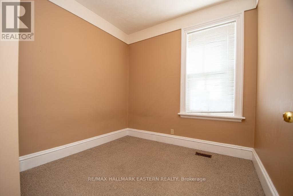 10 Hill Street Property Photo 11