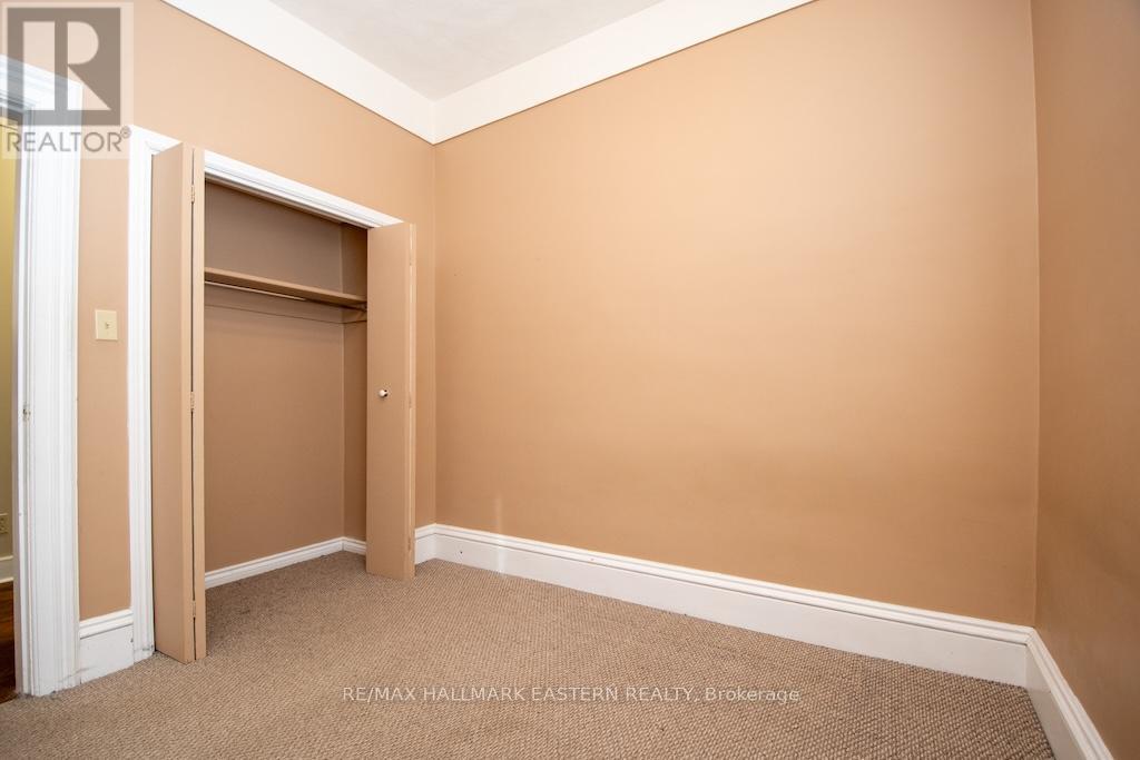 10 Hill Street Property Photo 12