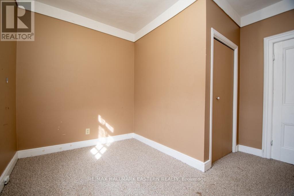 10 Hill Street Property Photo 19