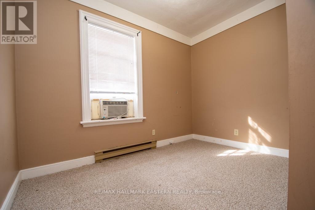 10 Hill Street Property Photo 21