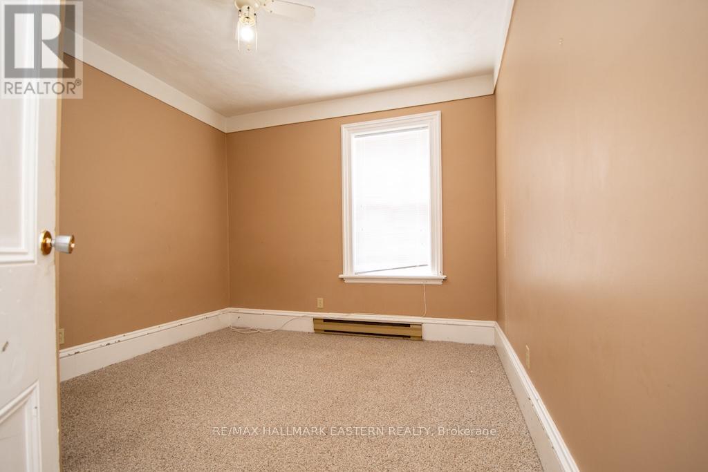 10 Hill Street Property Photo 22