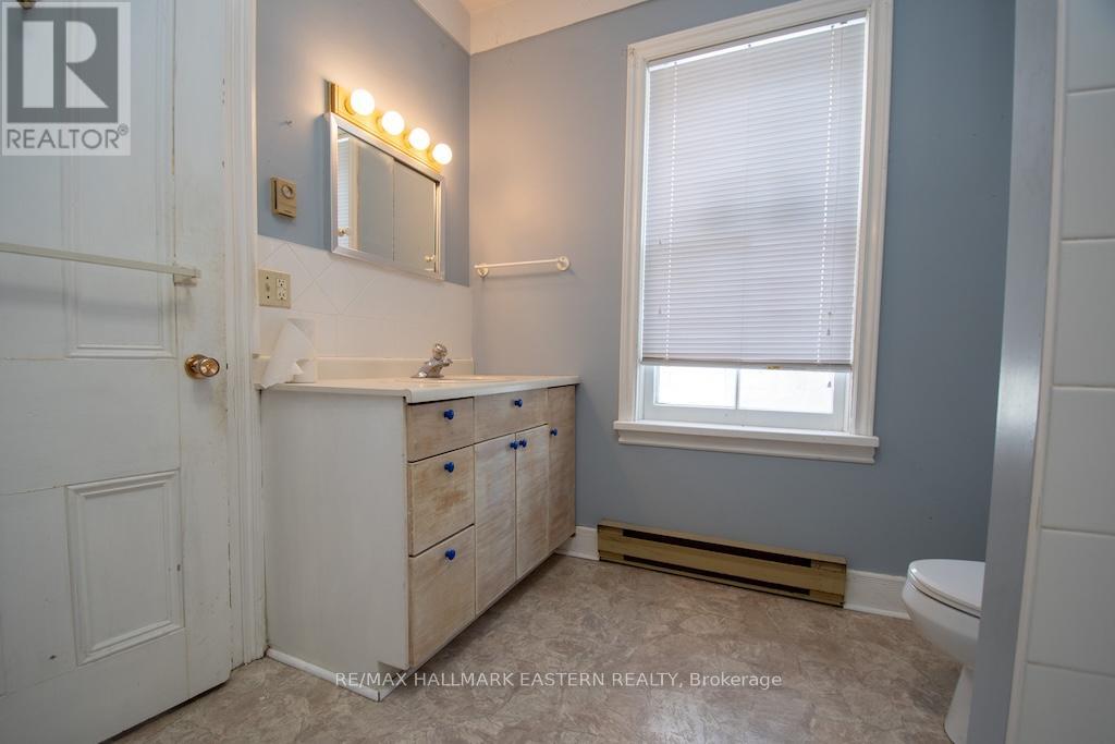 10 Hill Street Property Photo 25