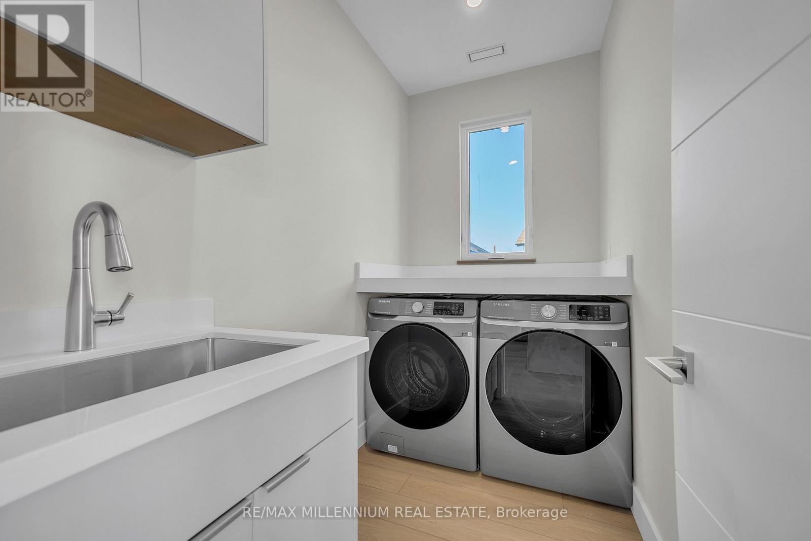 37 Front Street Property Photo 27