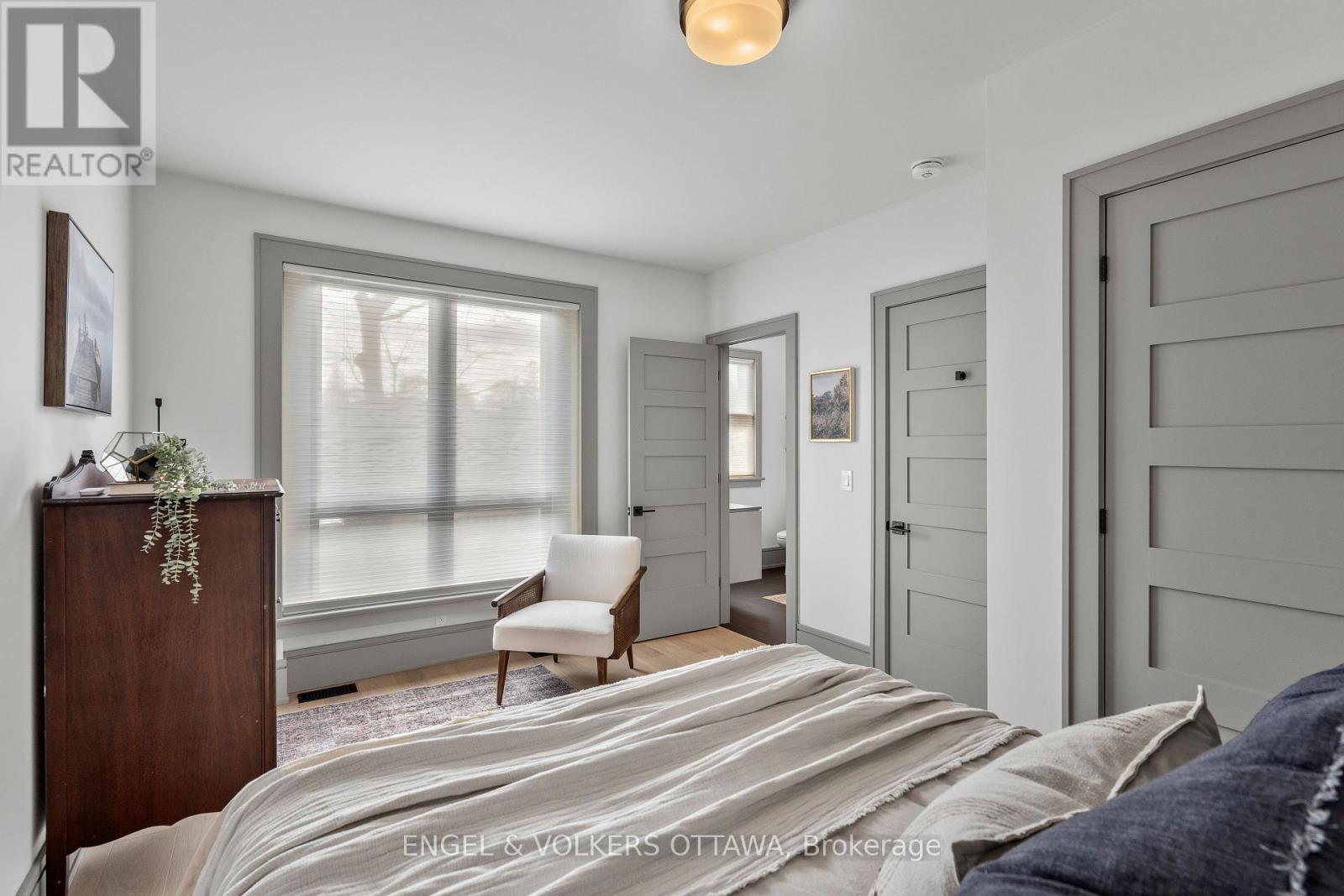 37 Clarendon Avenue Property Photo 30
