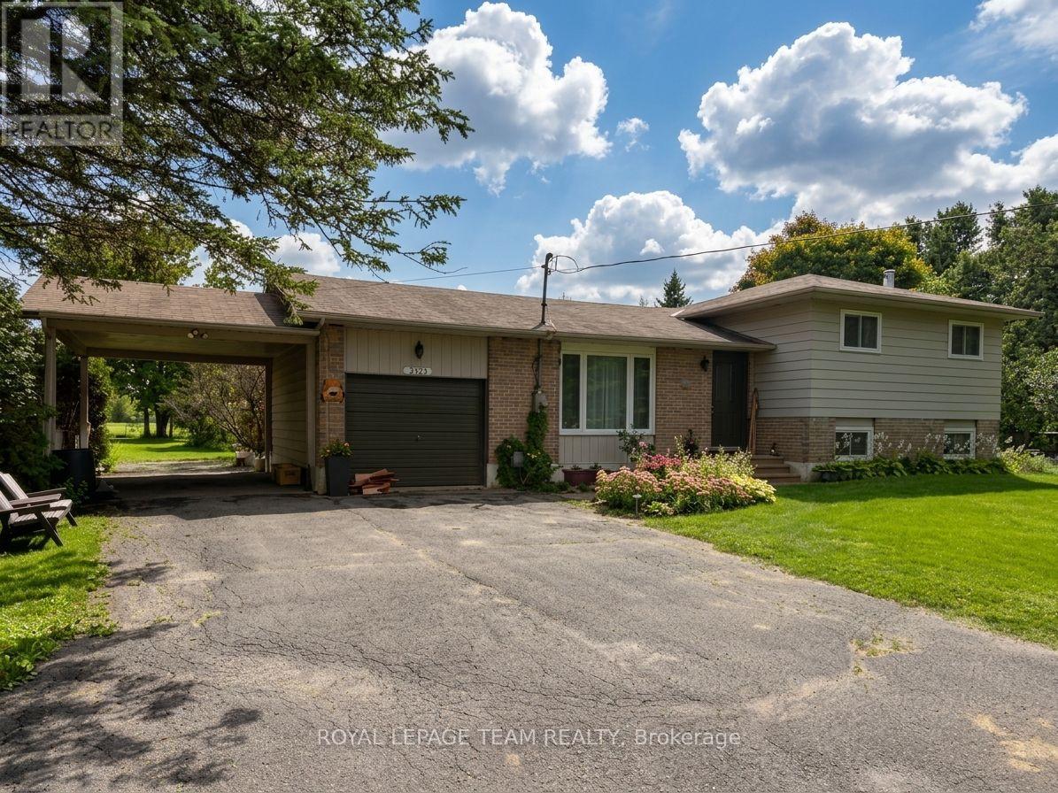 670 Van Buren Street Property Photo