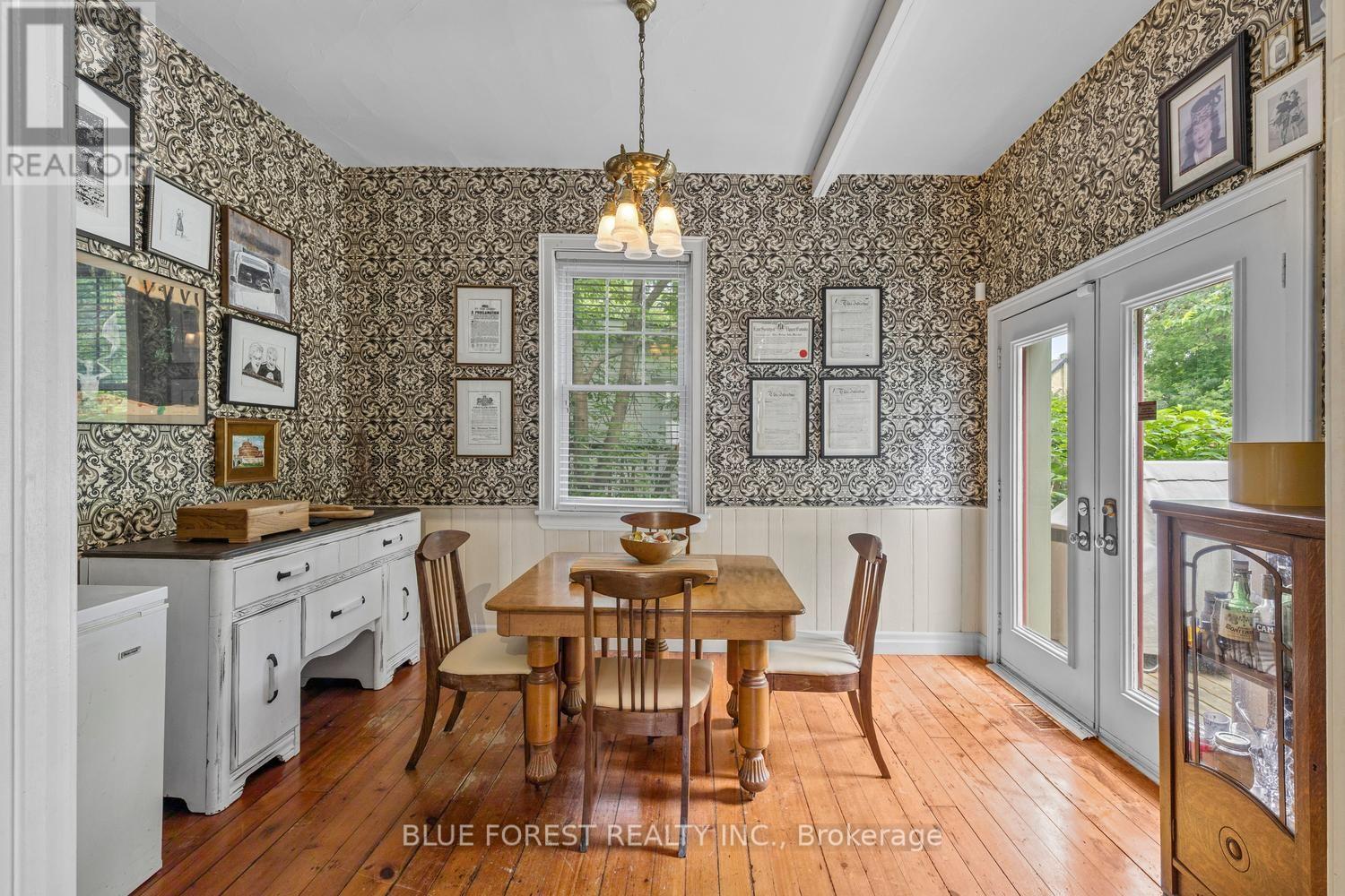 550 Elizabeth Street Property Photo 12