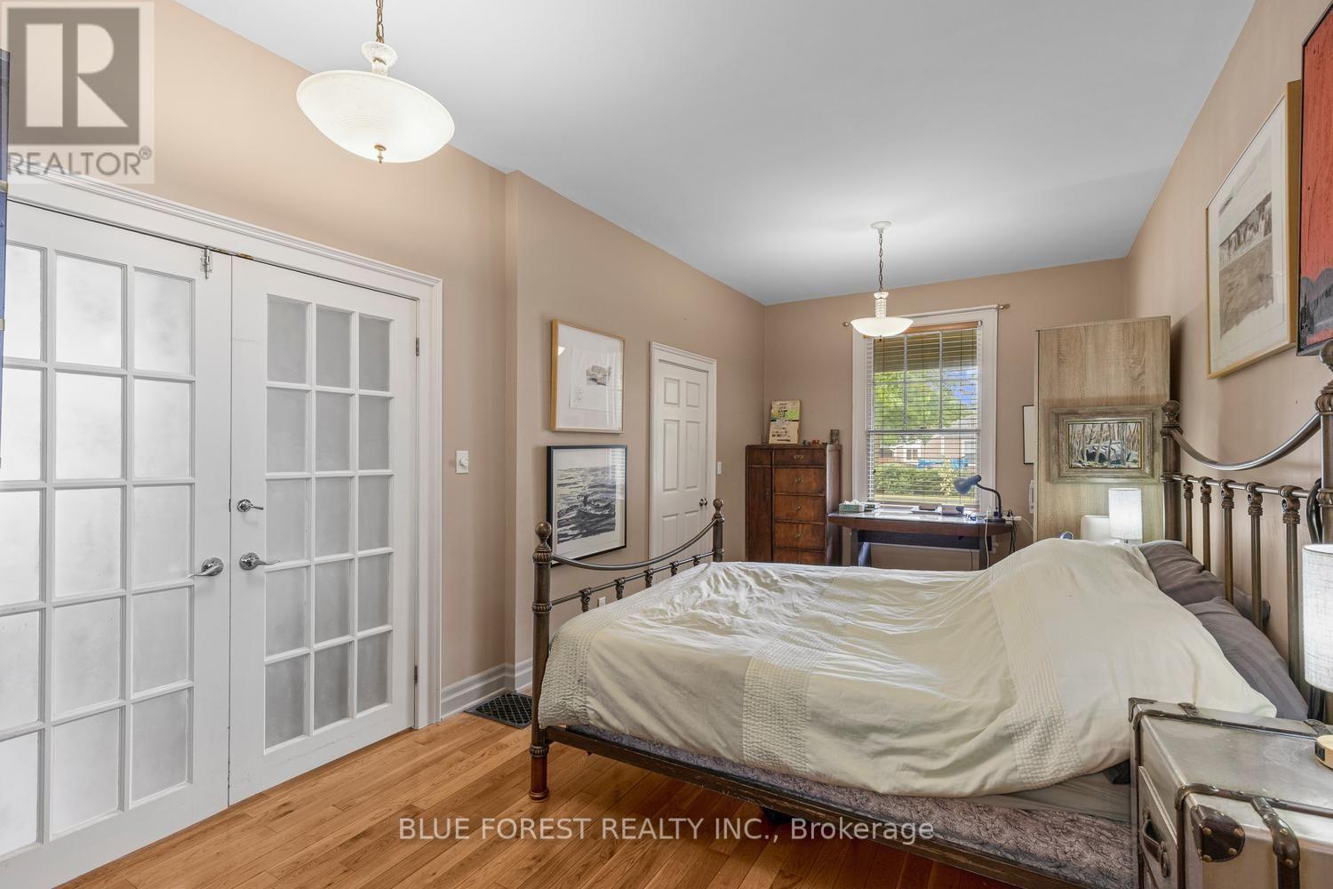 550 Elizabeth Street Property Photo 17