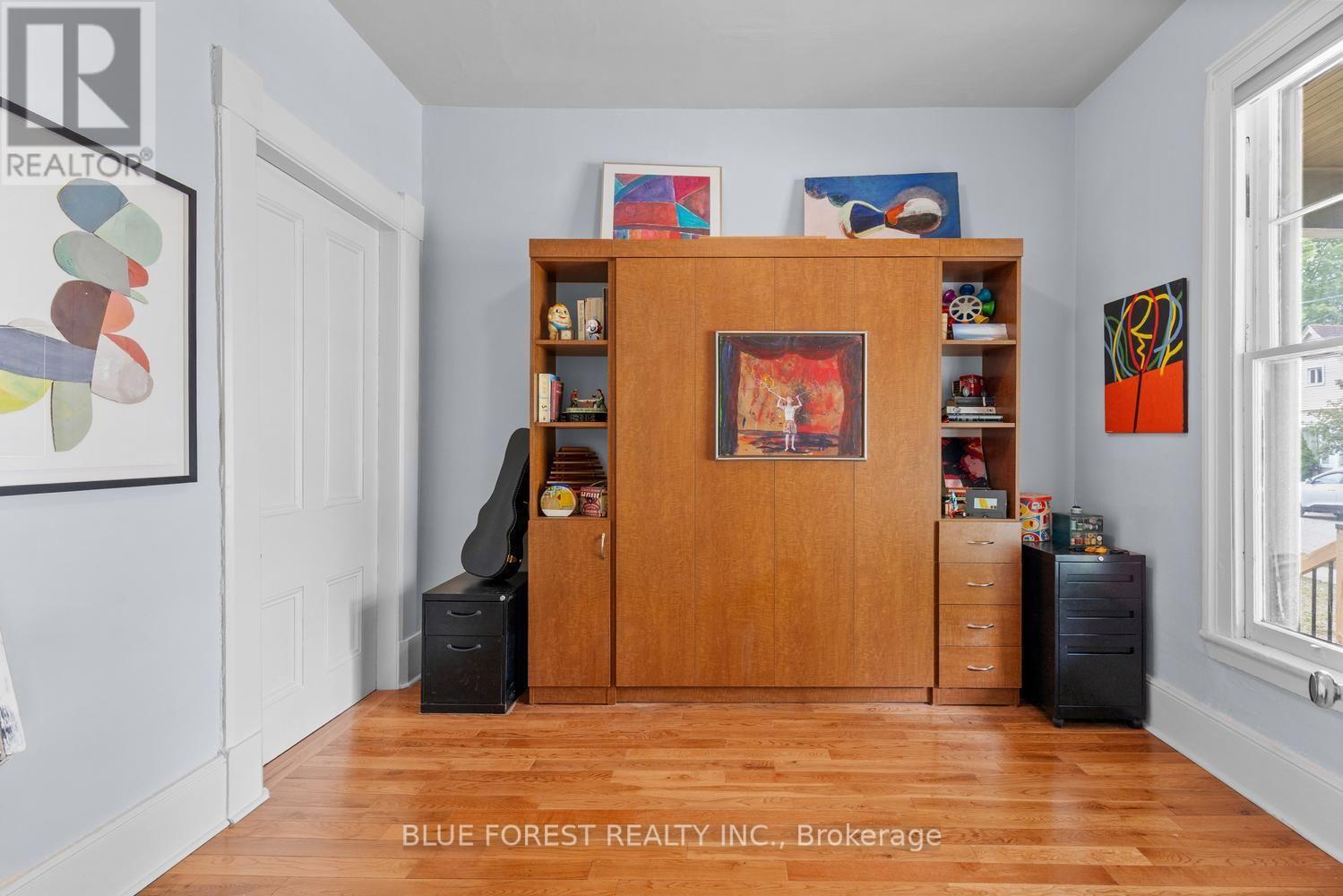 550 Elizabeth Street Property Photo 20