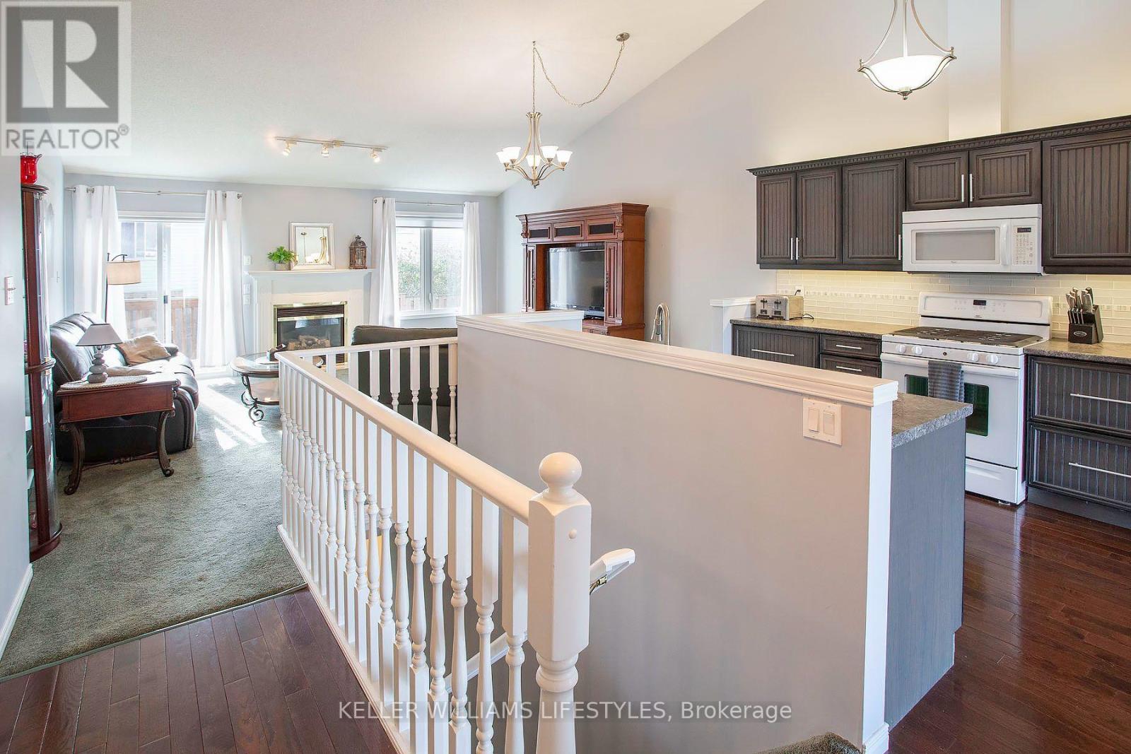 21 - 861 Shelborne Street Property Photo 10
