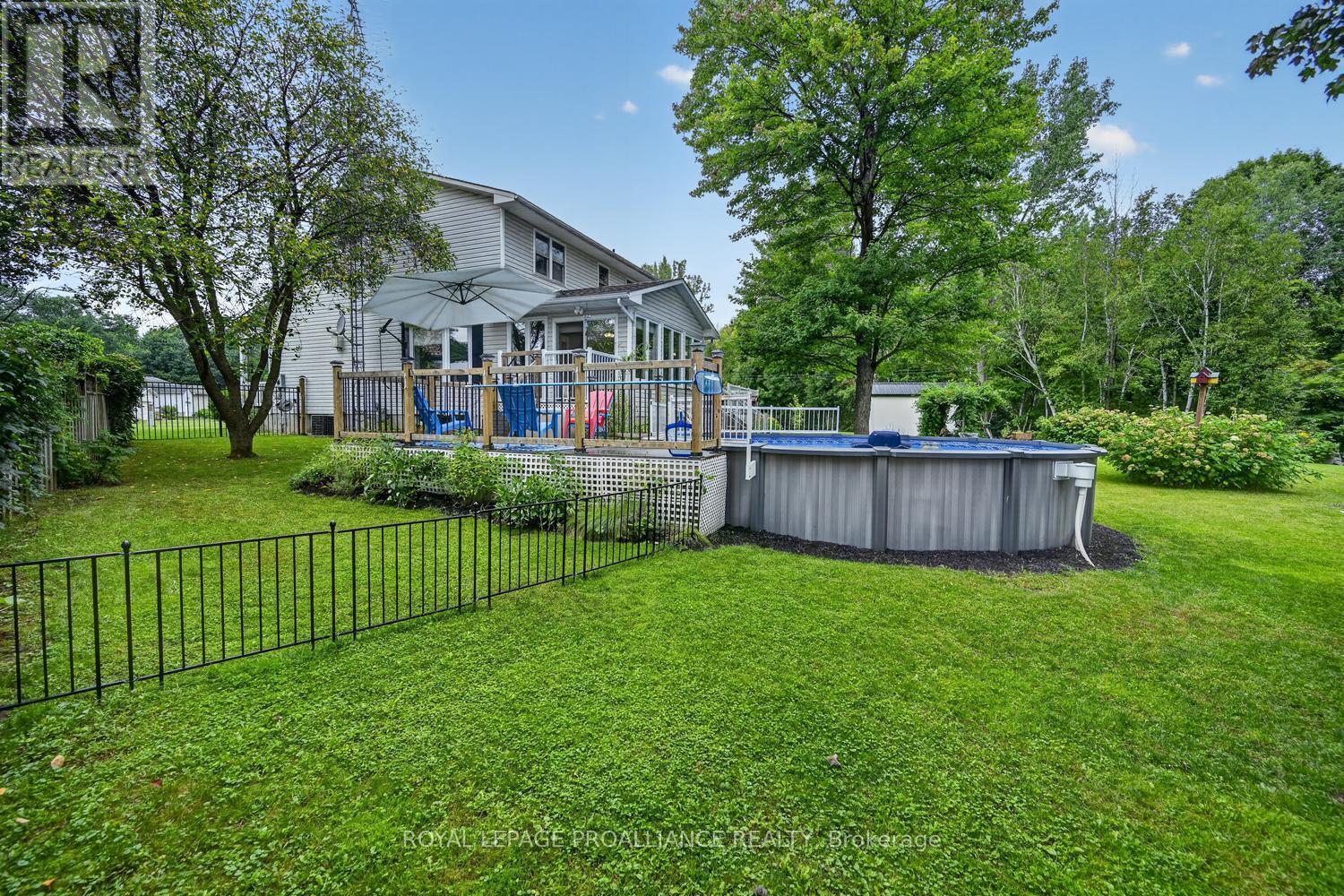 132 Kingston Crescent Property Photo 36
