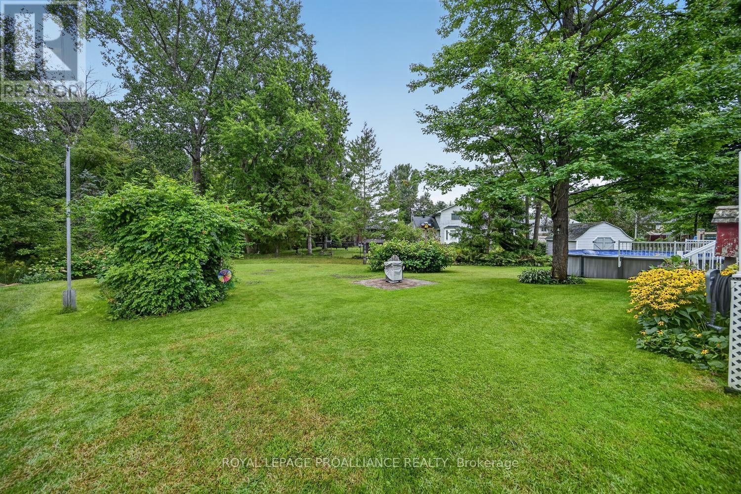 132 Kingston Crescent Property Photo 41
