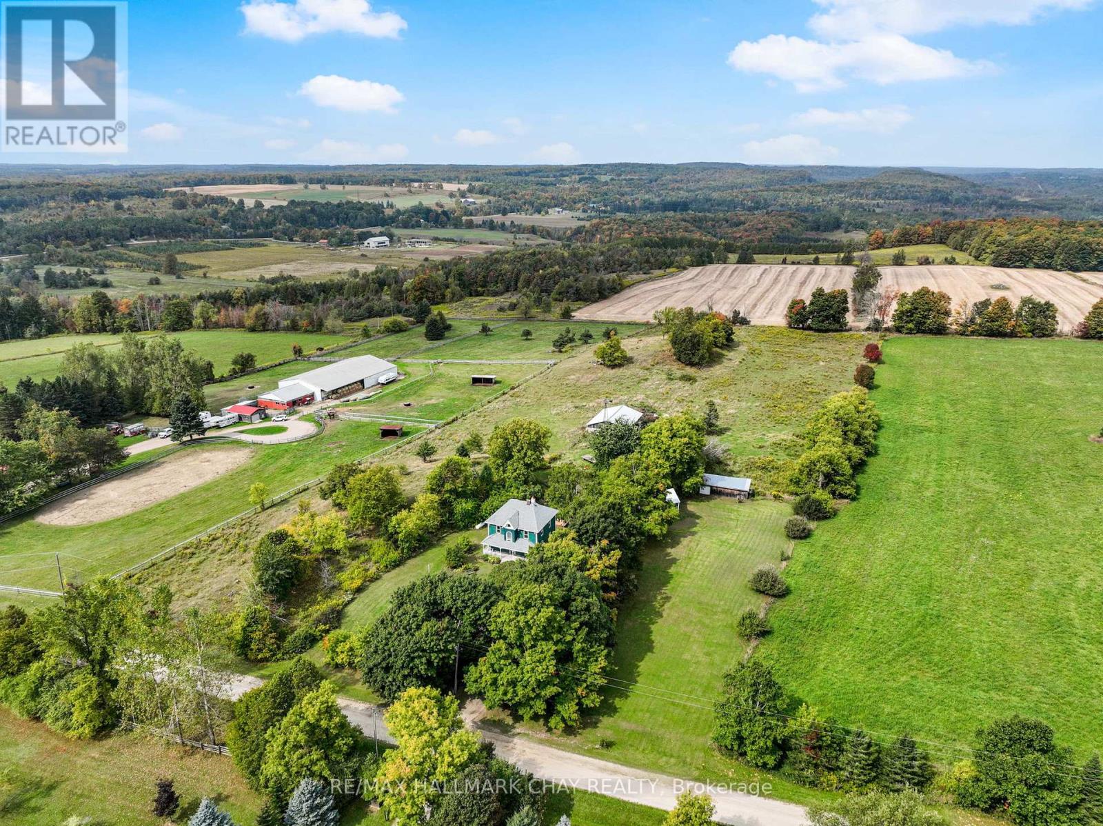 347357 15 Side Road Property Photo 36