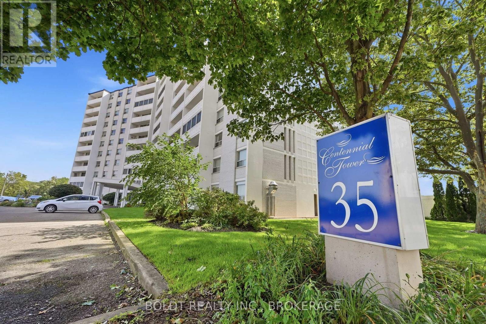 1008 - 35 TOWERING HEIGHTS BOULEVARD Property Photo 1