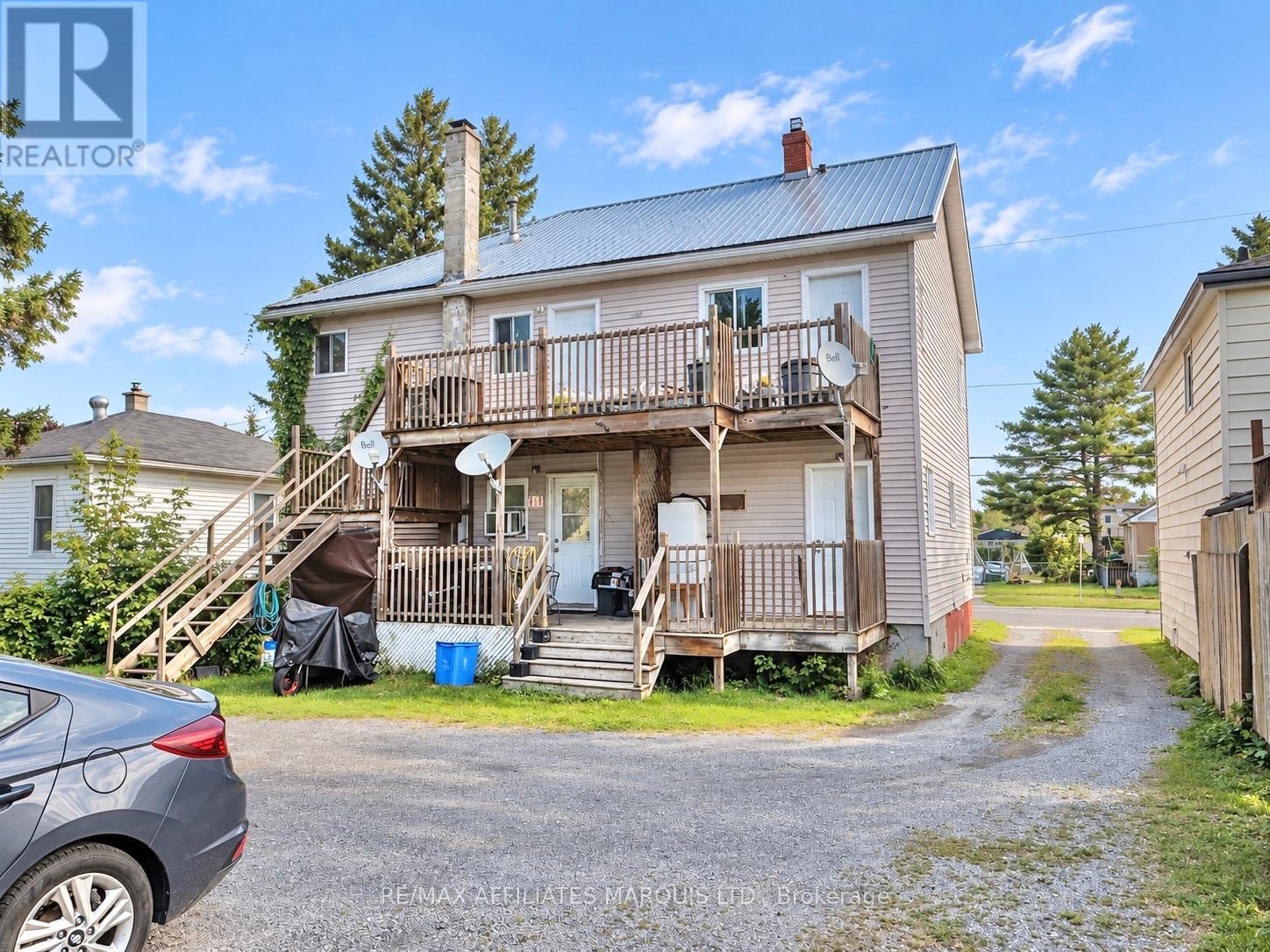 1316 Cumberland Street Property Photo 2