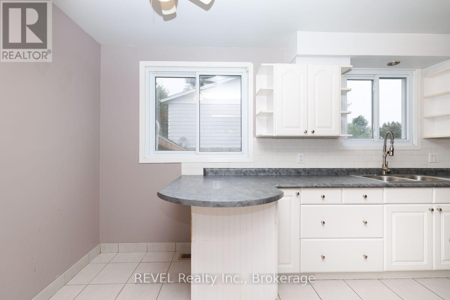 97 Tupper Drive Property Photo 7