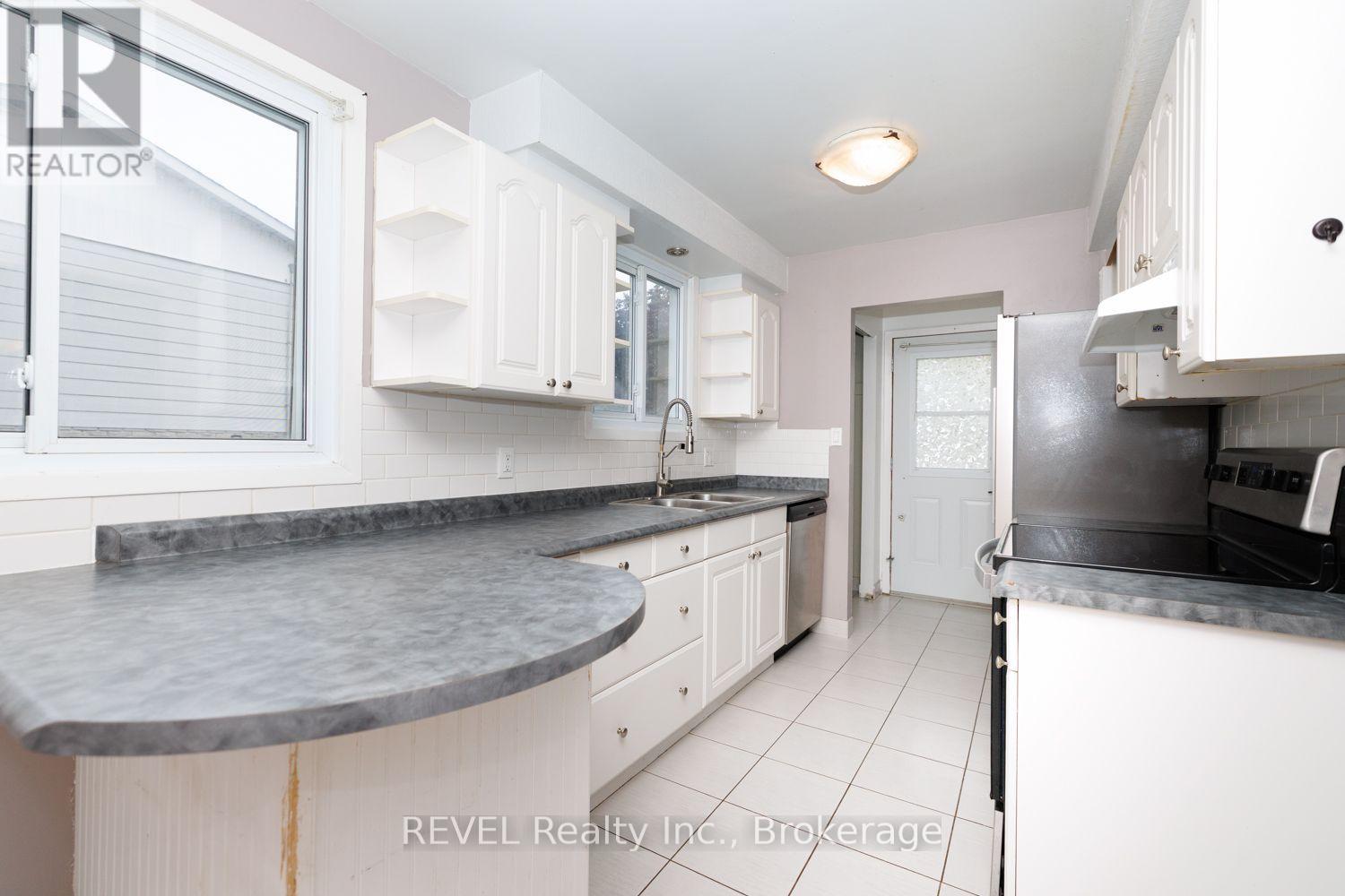97 Tupper Drive Property Photo 8