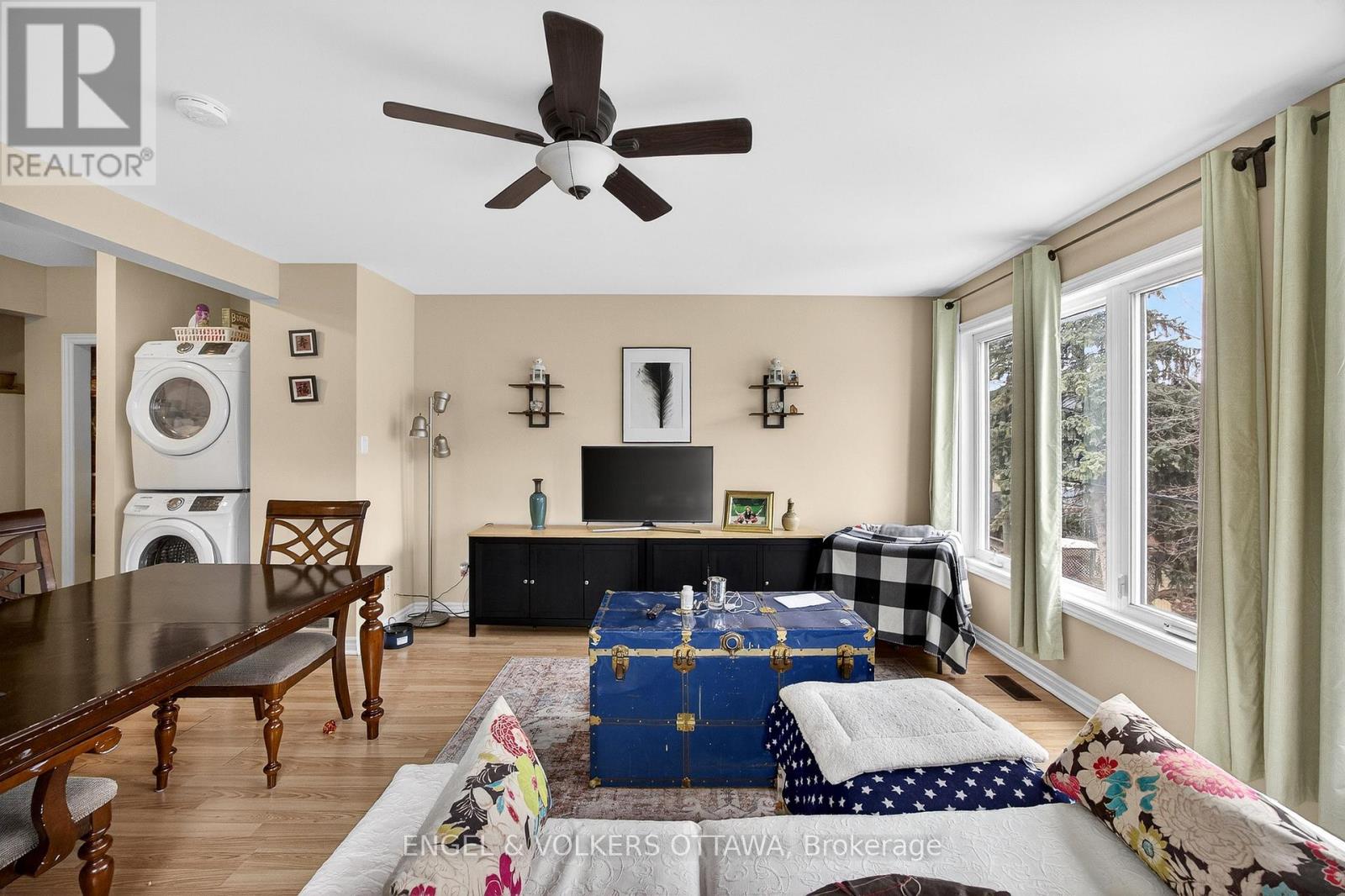 251 Arlington Avenue Property Photo 7