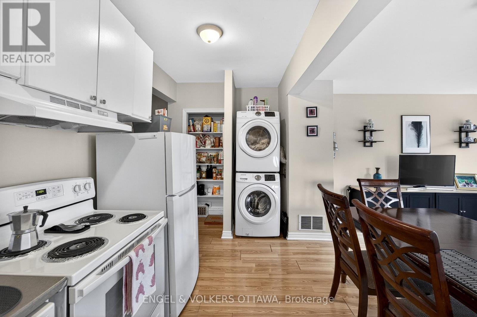 251 Arlington Avenue Property Photo 11
