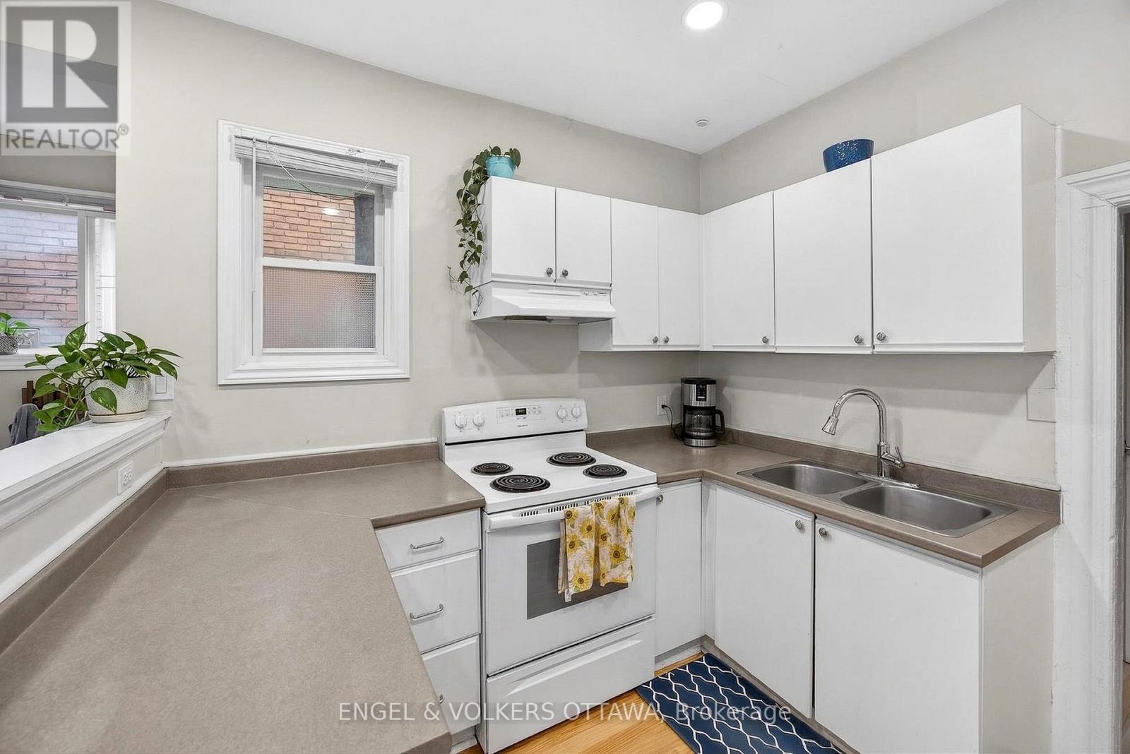 251 Arlington Avenue Property Photo 22