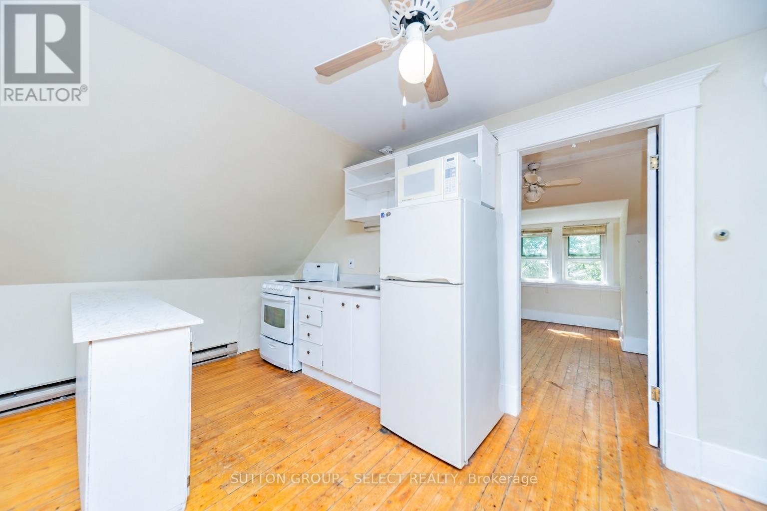 239 Ridout Street S Property Photo 35