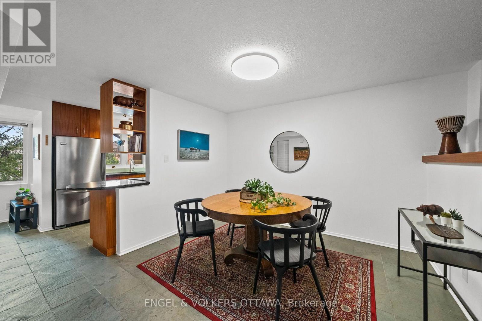 6 - 290 Cathcart Street Property Photo 6