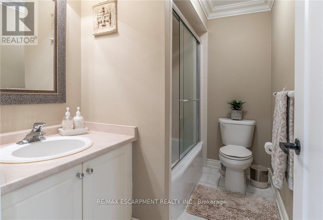 151 Moore Crescent Property Photo 27