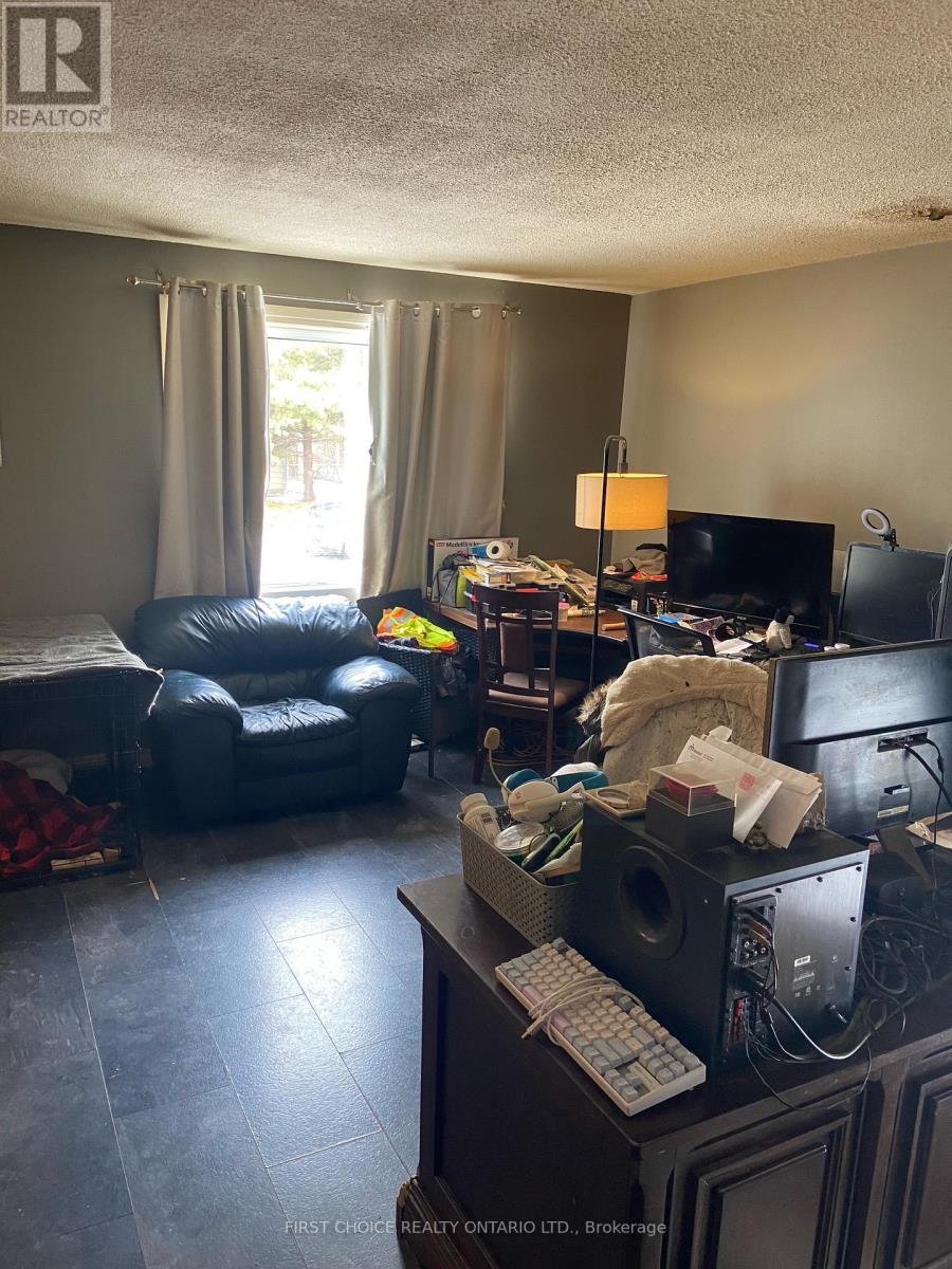 122 Rothesay Drive Property Photo 11