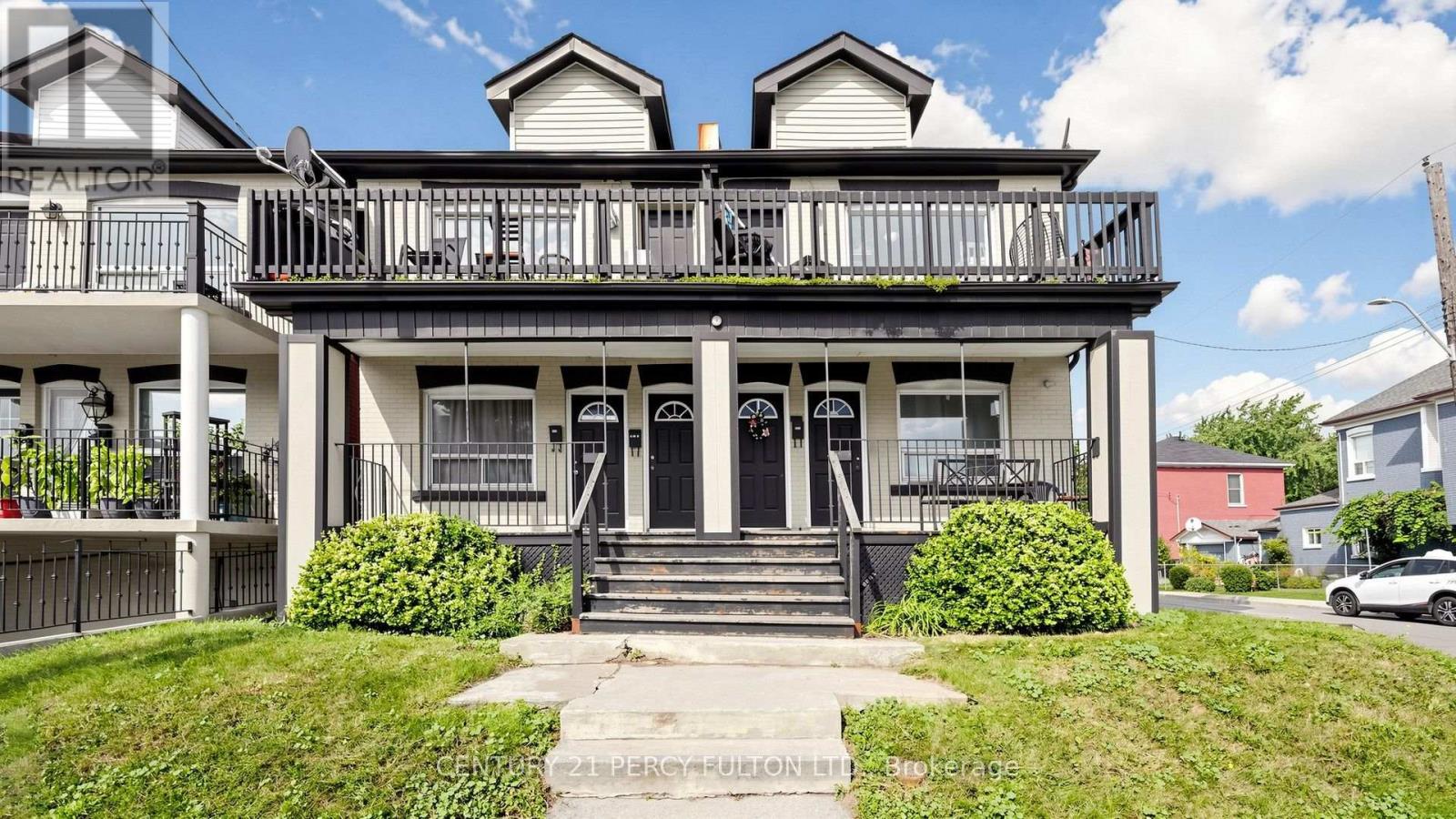 207-209 VICTORIA AVENUE N Property Photo 1