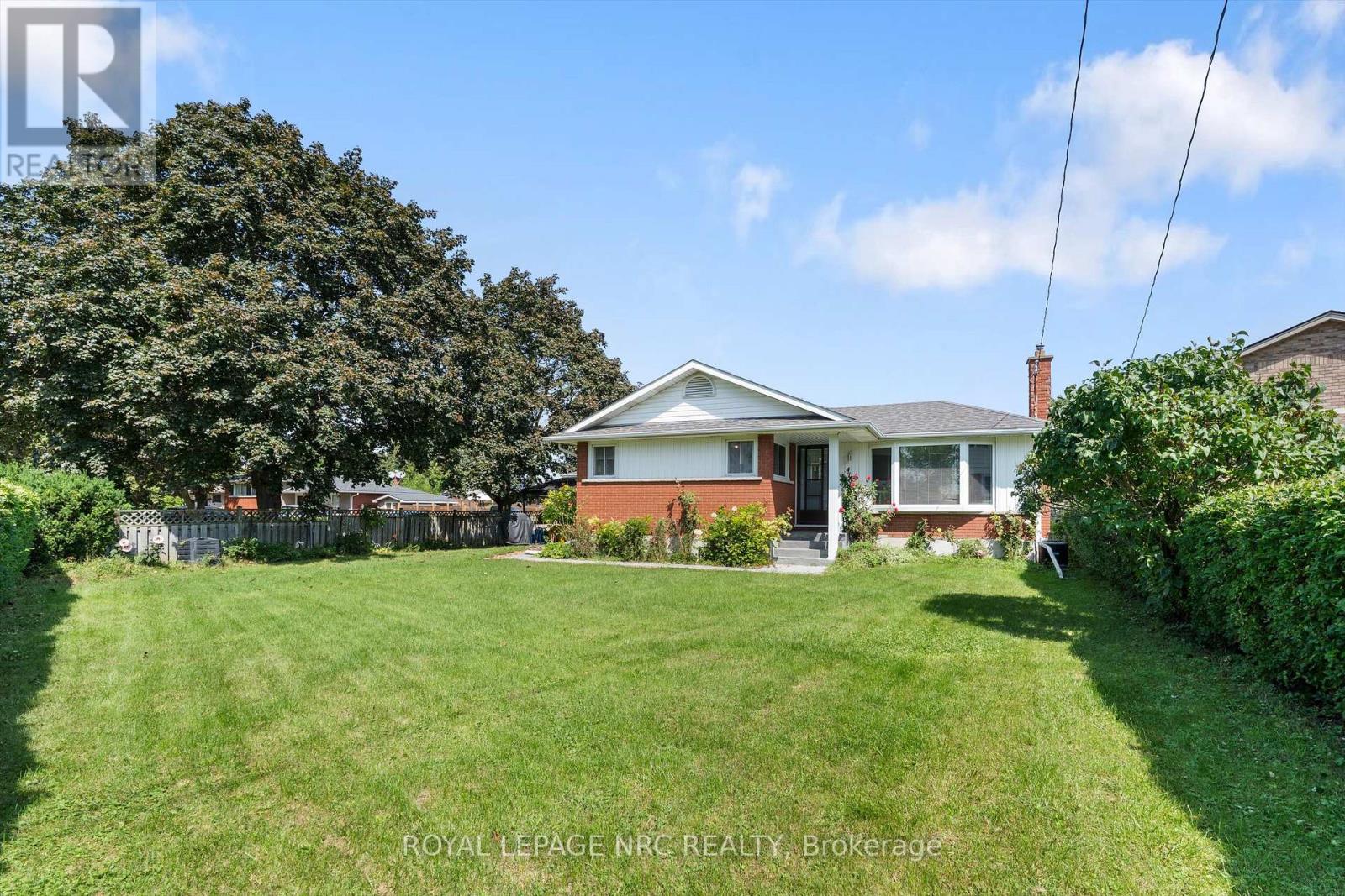 476 Vine Street Property Photo 1