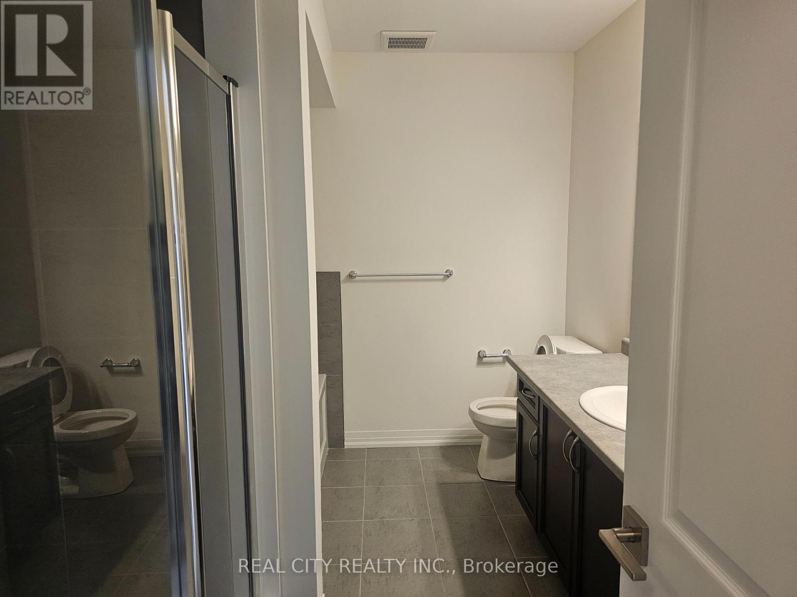 48 Mckernan Avenue Property Photo 27