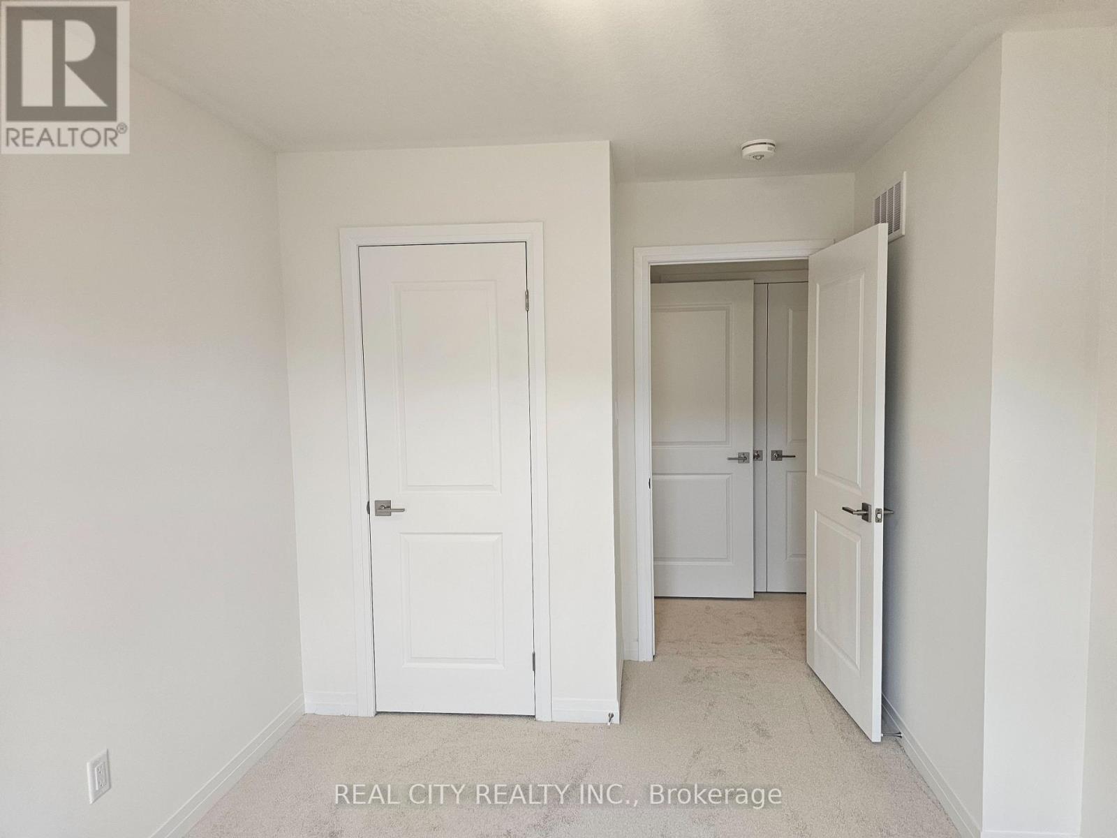 48 Mckernan Avenue Property Photo 33